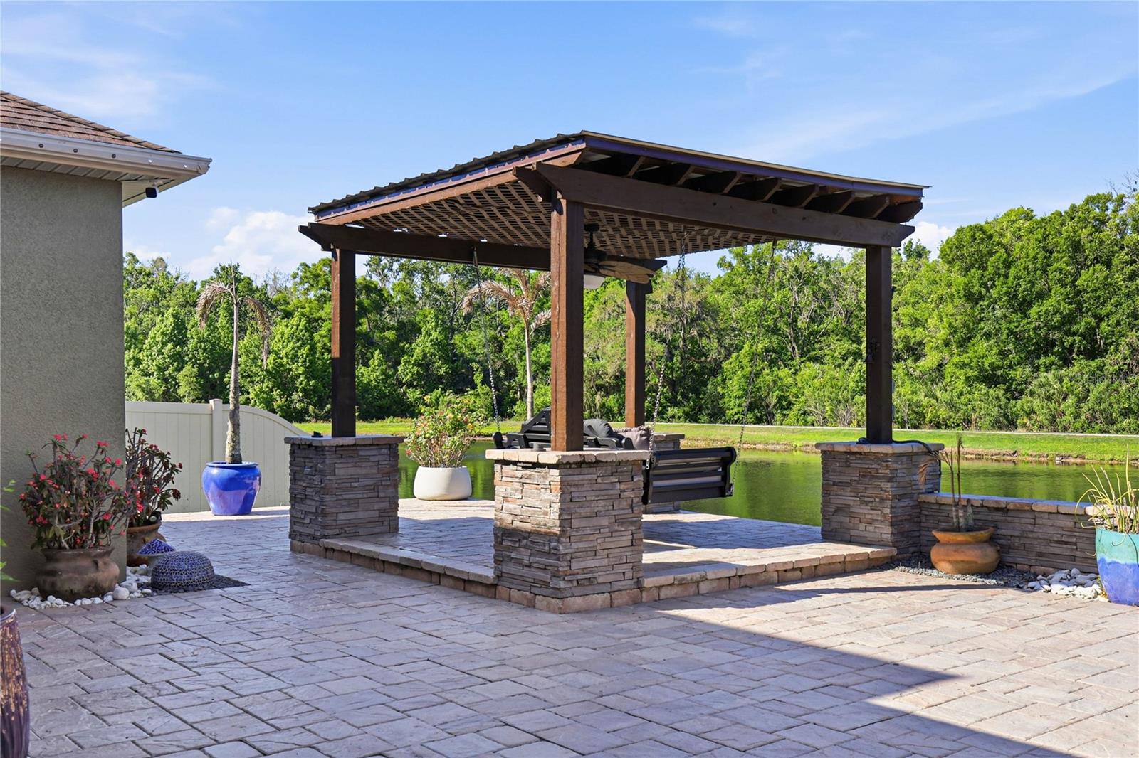 1737 VIRGINIA WILLOW DR
