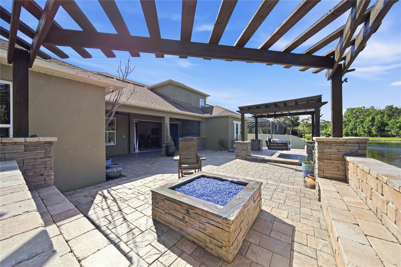 1737 VIRGINIA WILLOW DR
