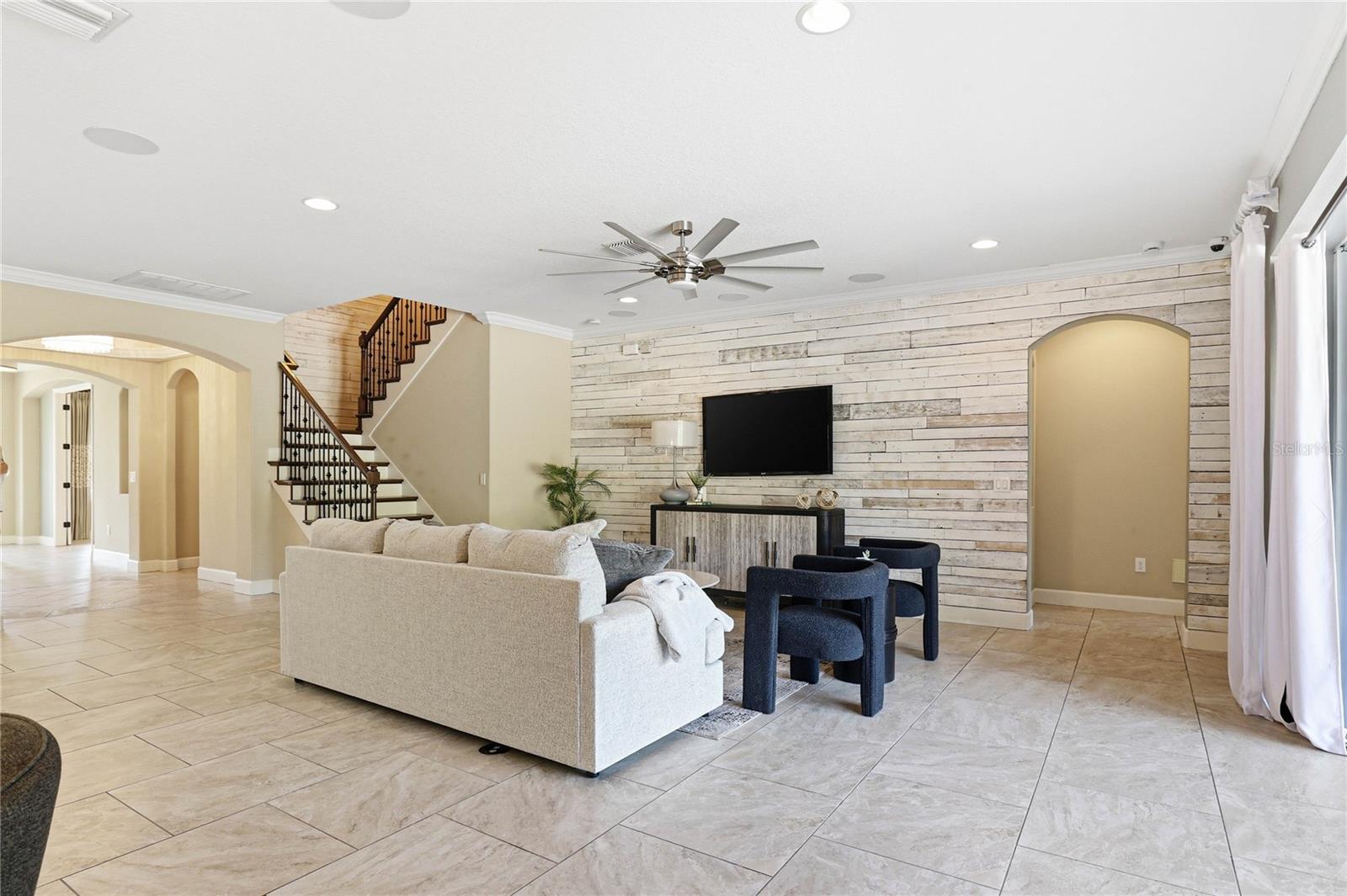 1737 VIRGINIA WILLOW DR