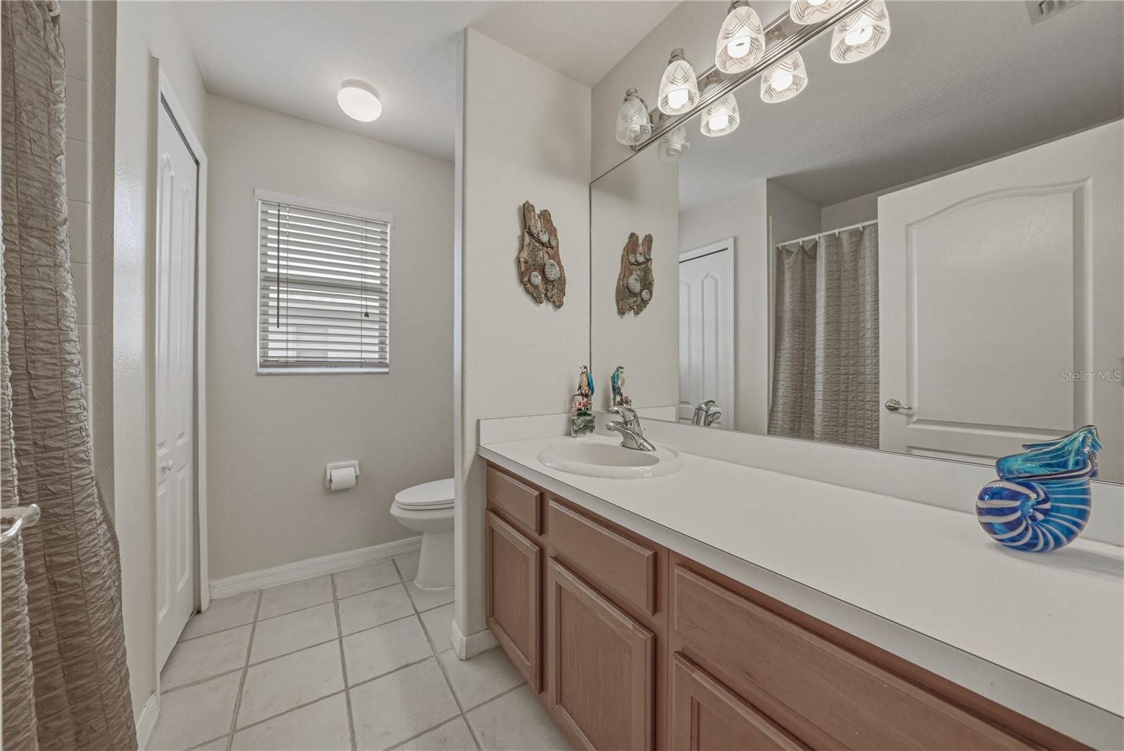 1542 SWAMP ROSE LN