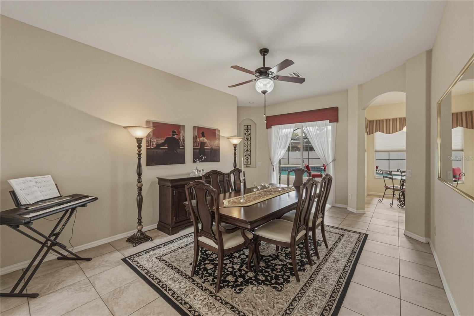 1542 SWAMP ROSE LN