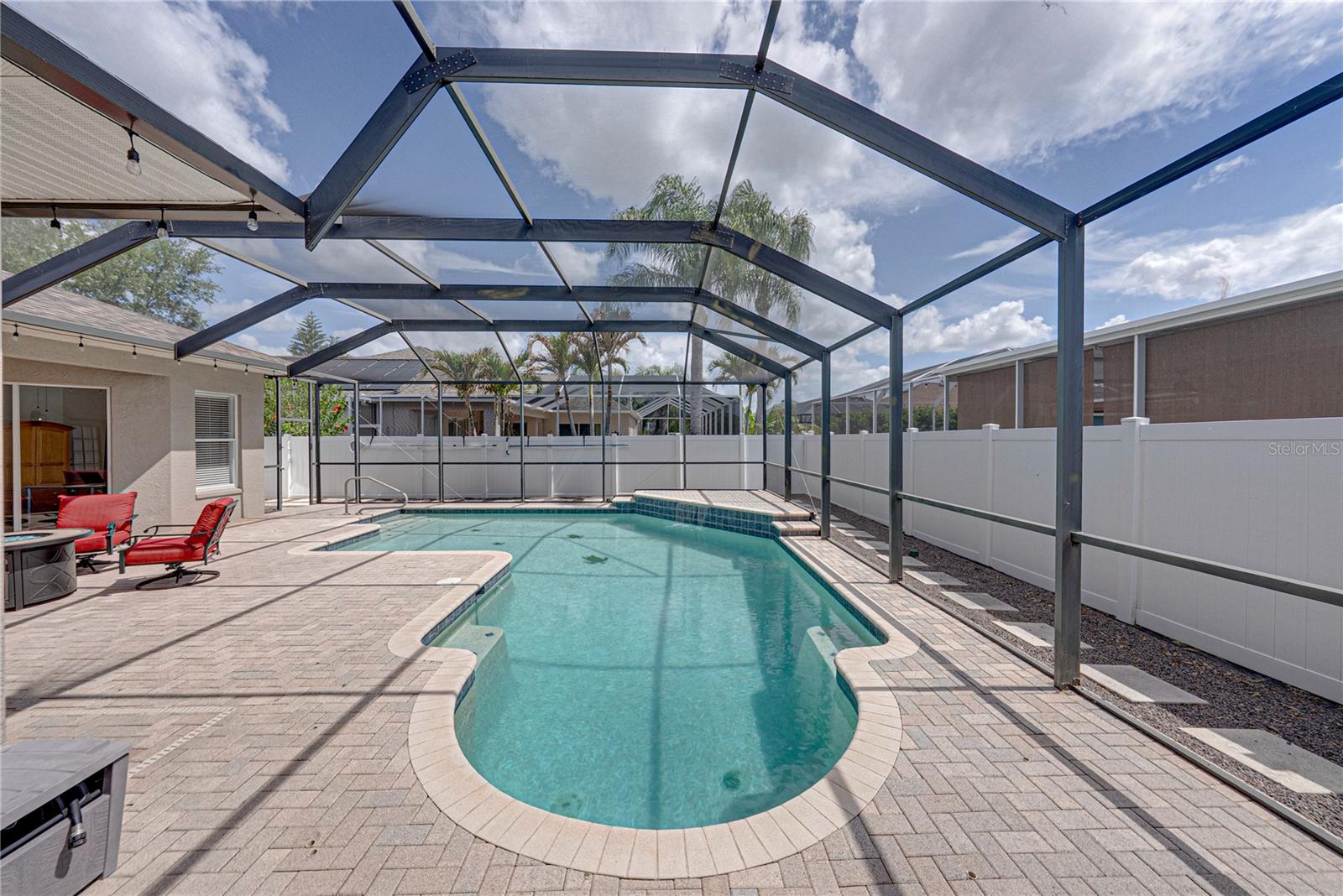 1542 SWAMP ROSE LN