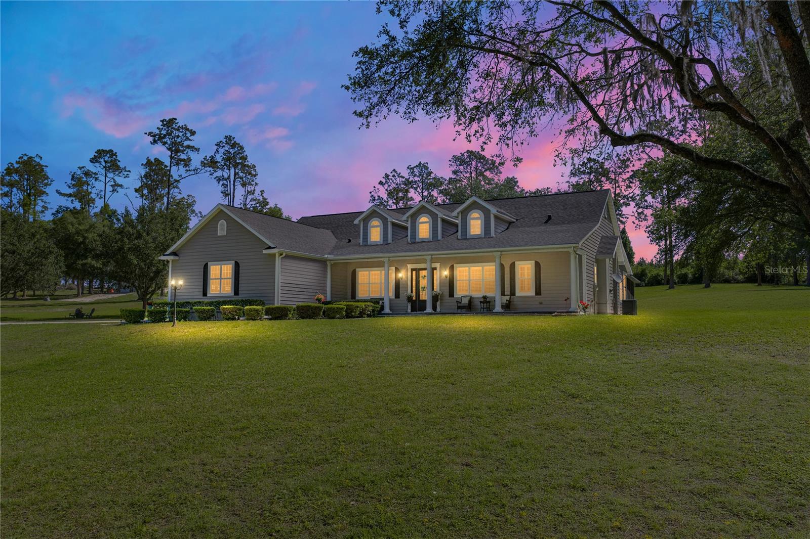 810 SAVANNAH OAKS DR