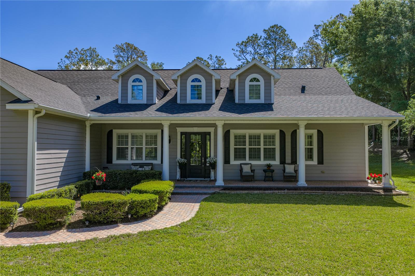 810 SAVANNAH OAKS DR