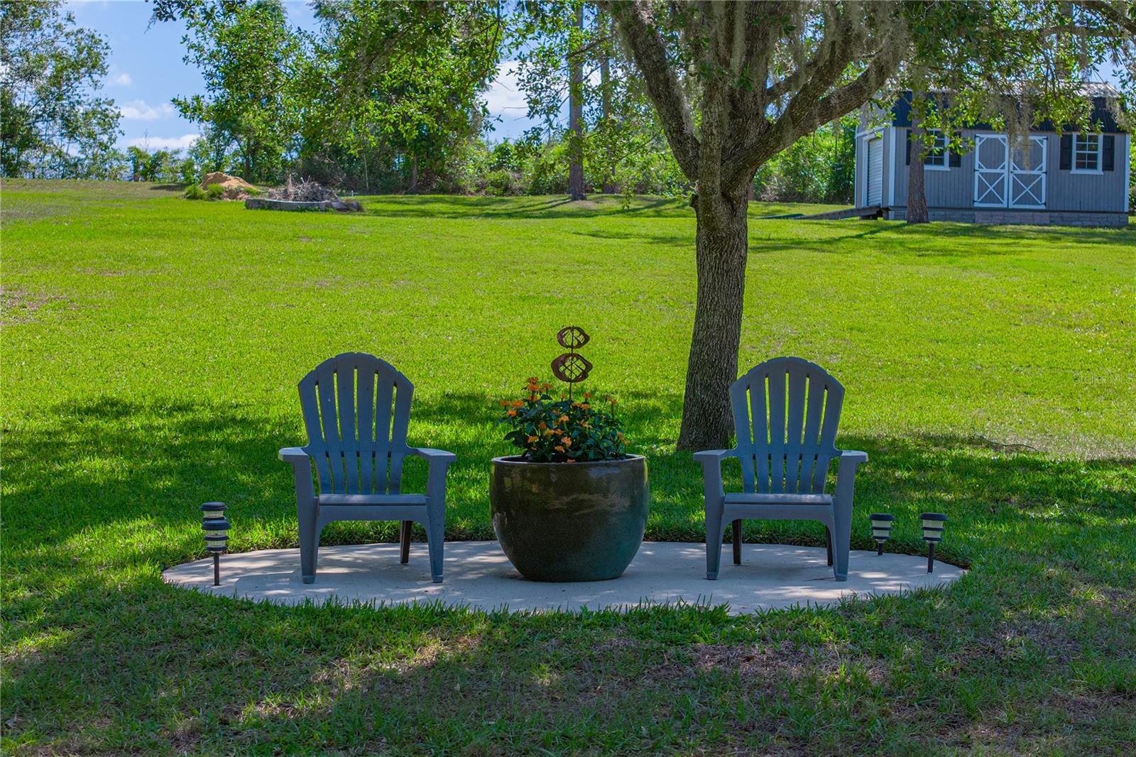 810 SAVANNAH OAKS DR