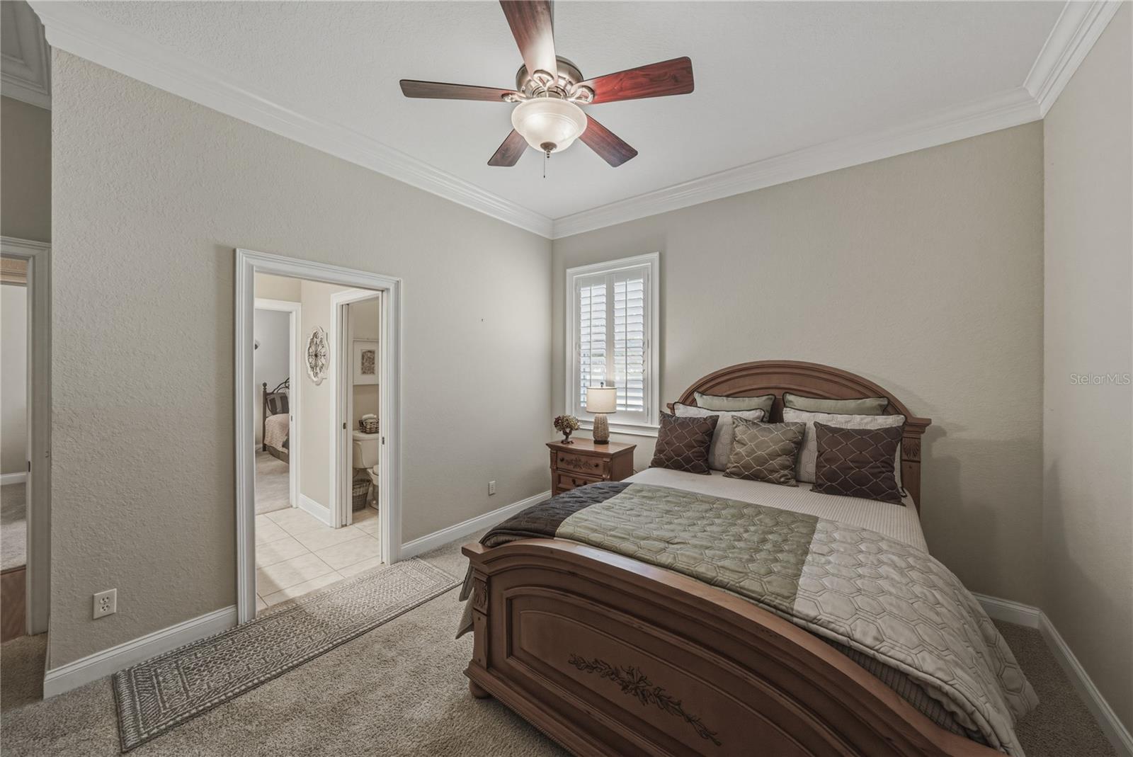 810 SAVANNAH OAKS DR