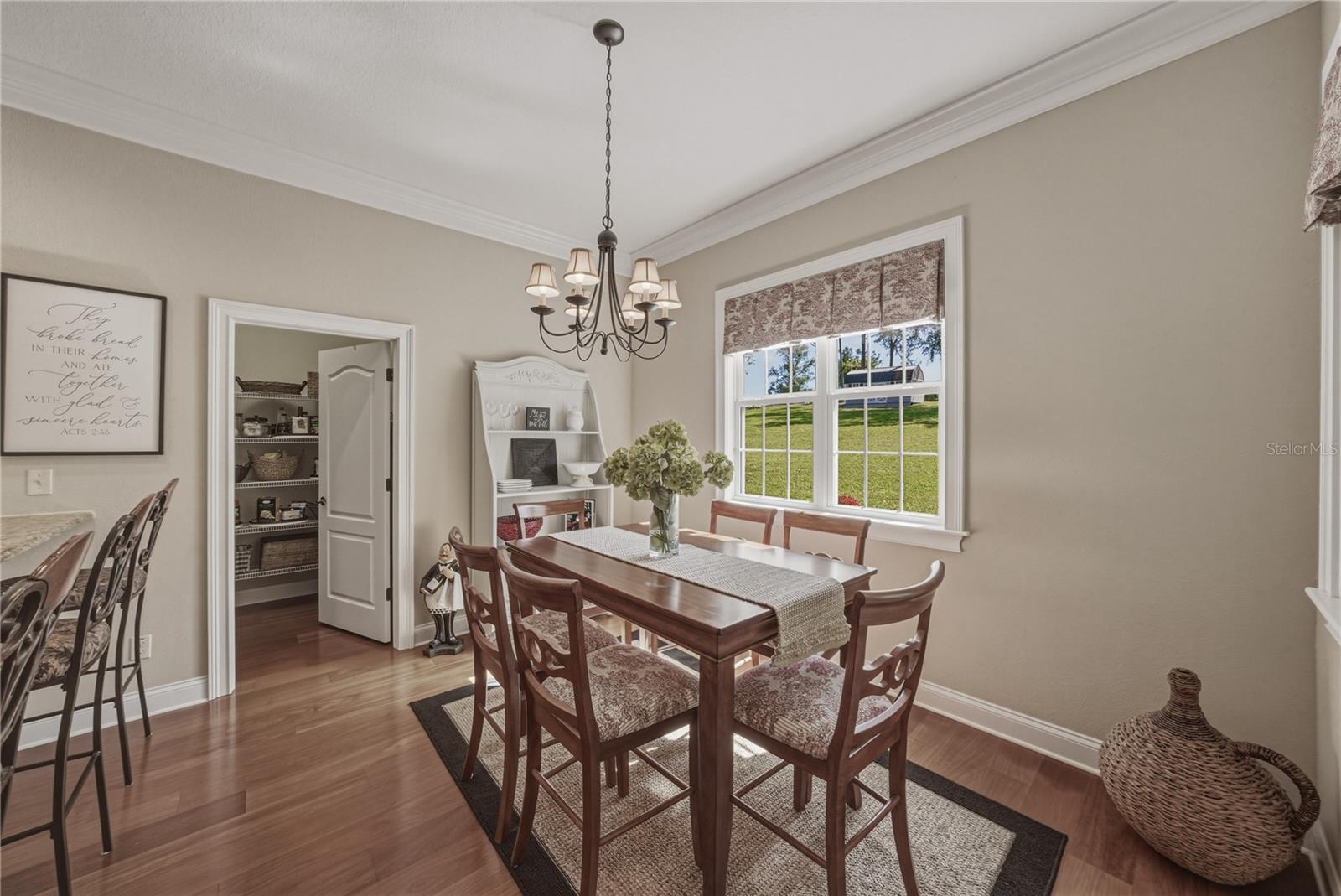 810 SAVANNAH OAKS DR