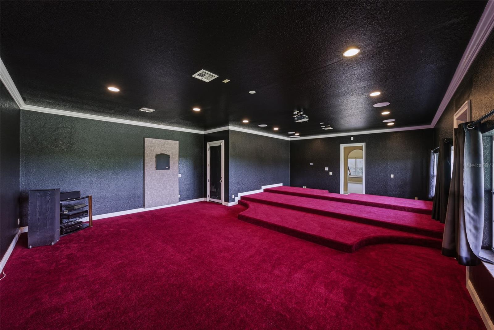 37624 SKY RIDGE CIR