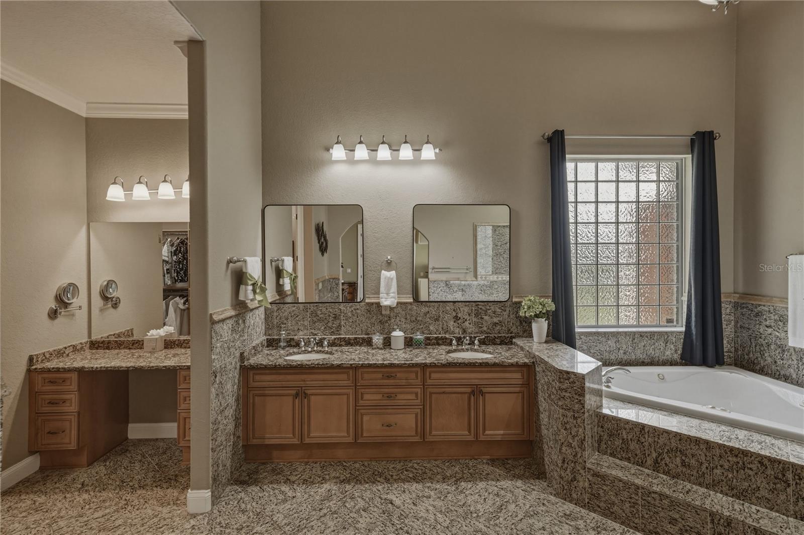 37624 SKY RIDGE CIR