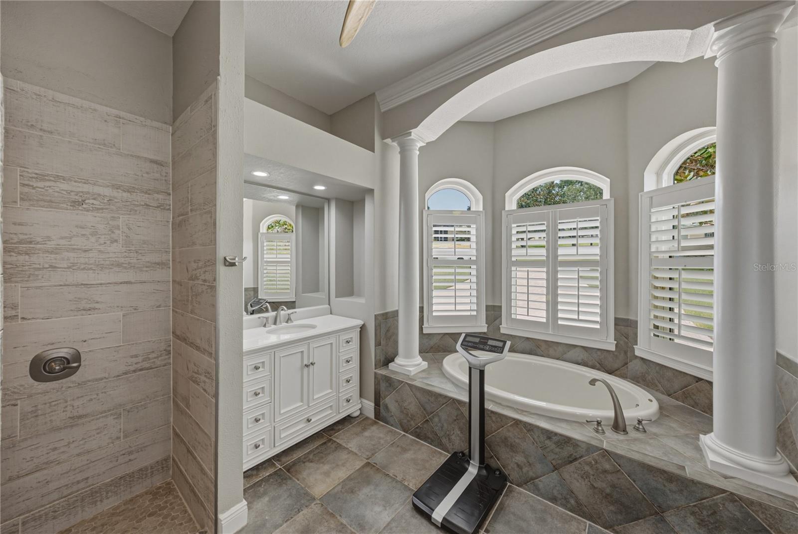 13140 TRADITION DR