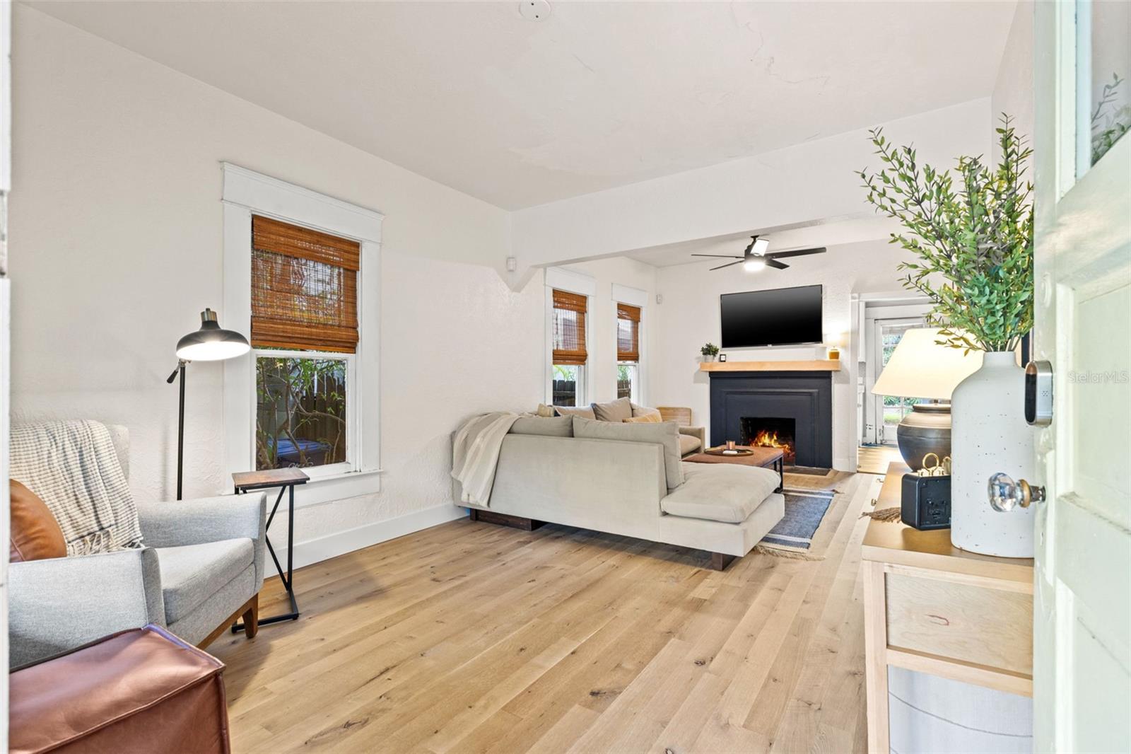 409 S FREMONT AVE
