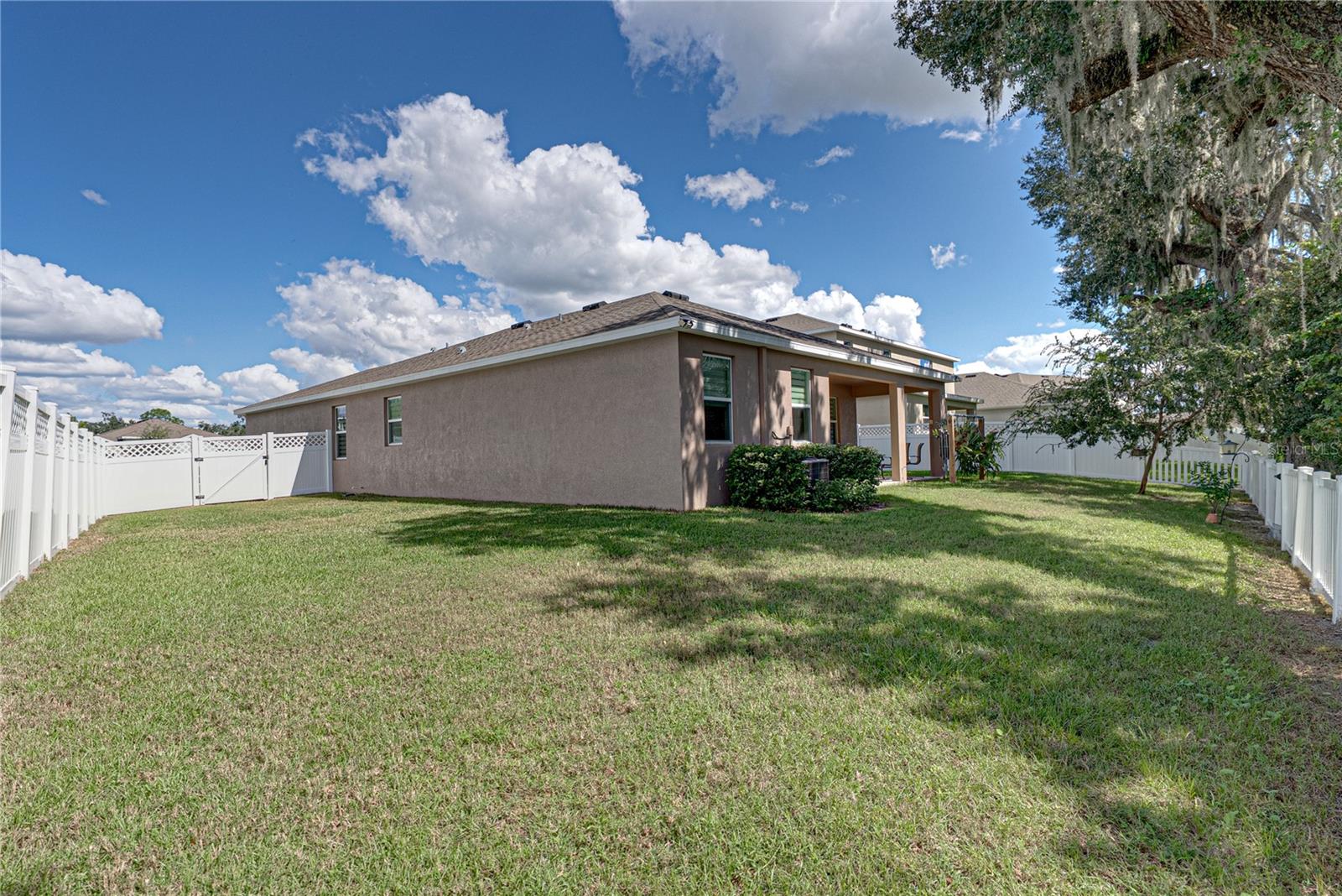 6689 COBBLE BLISS ST