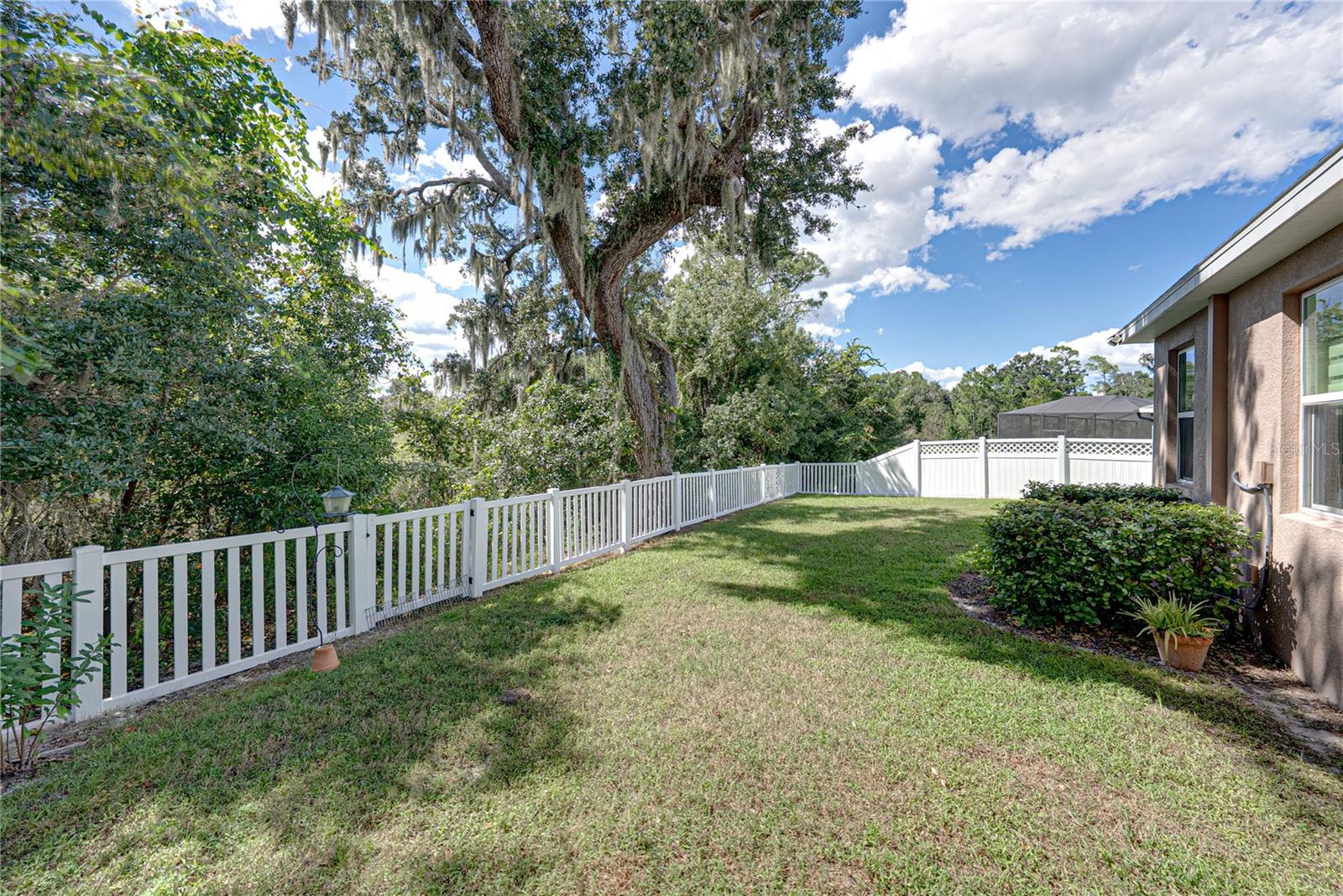 6689 COBBLE BLISS ST