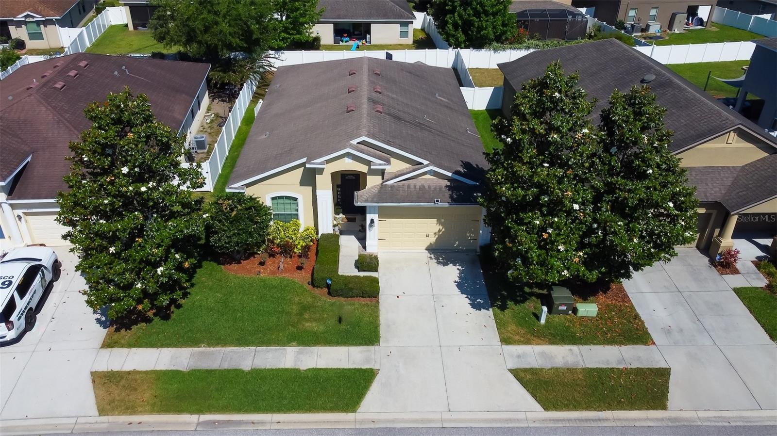 12403 CRICKLEWOOD DR