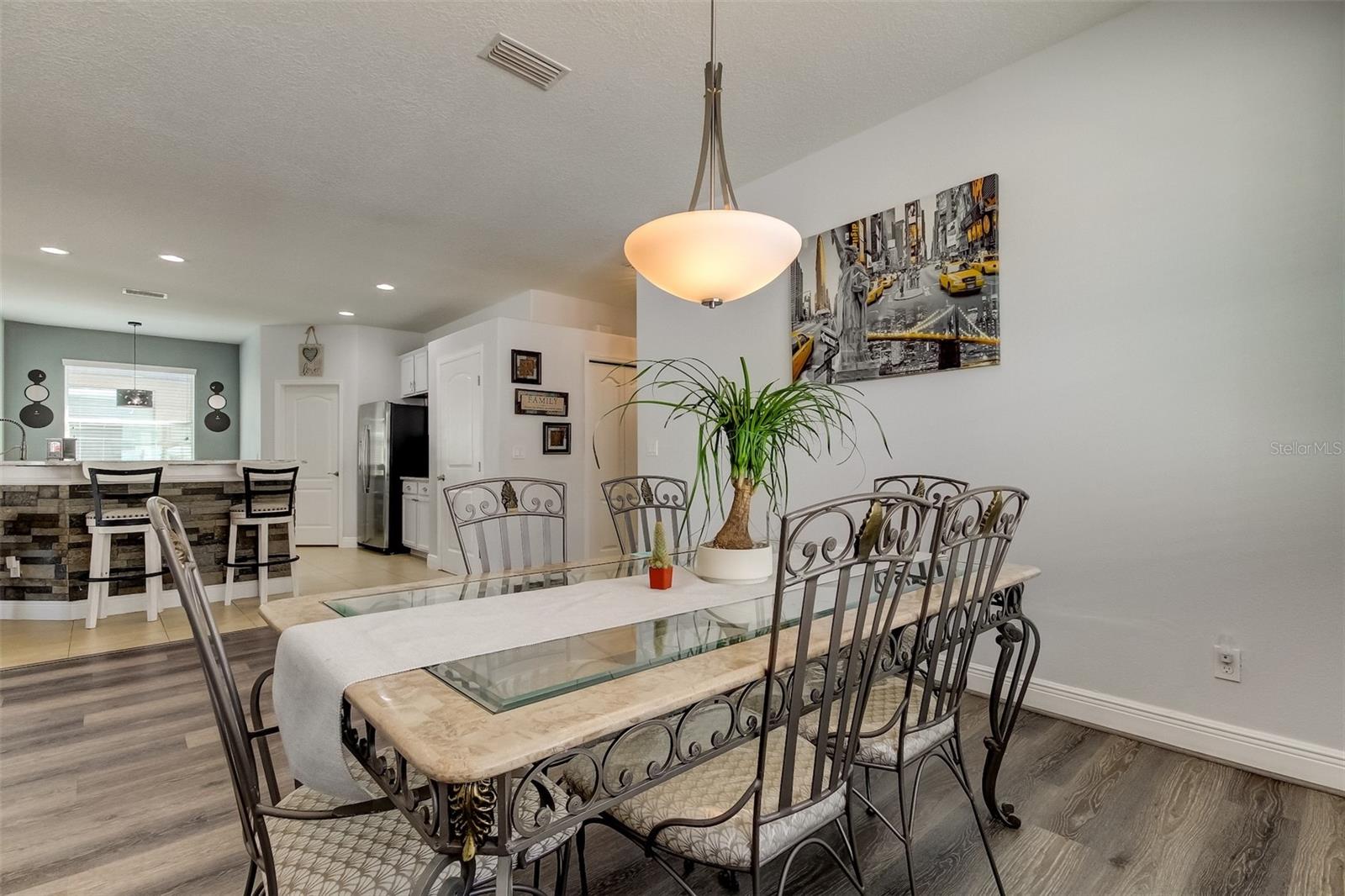 12403 CRICKLEWOOD DR