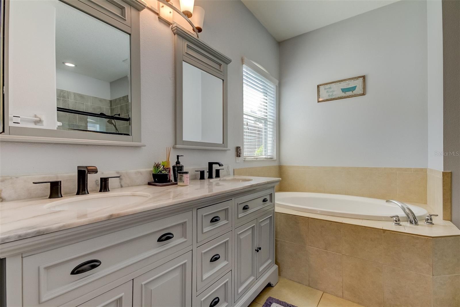 12403 CRICKLEWOOD DR