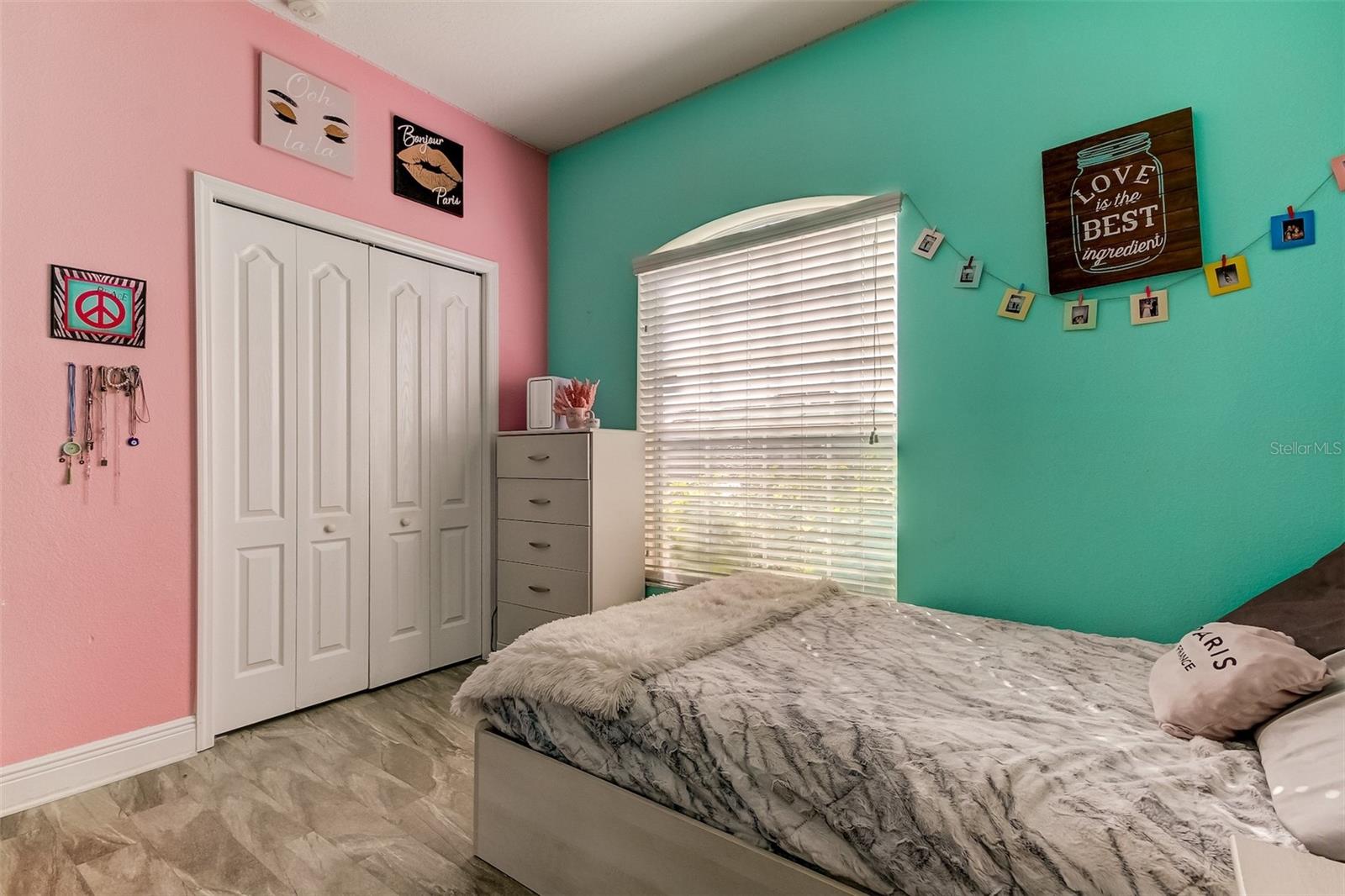 12403 CRICKLEWOOD DR