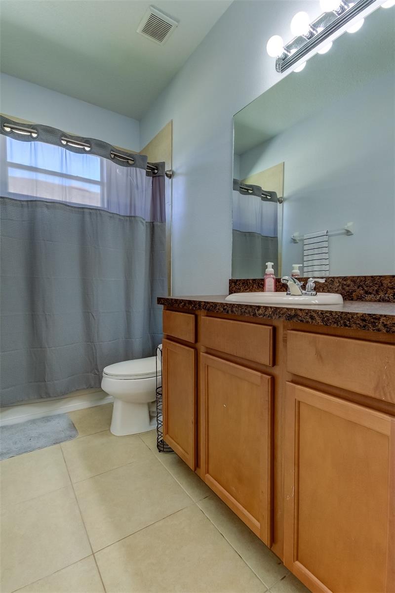 12403 CRICKLEWOOD DR