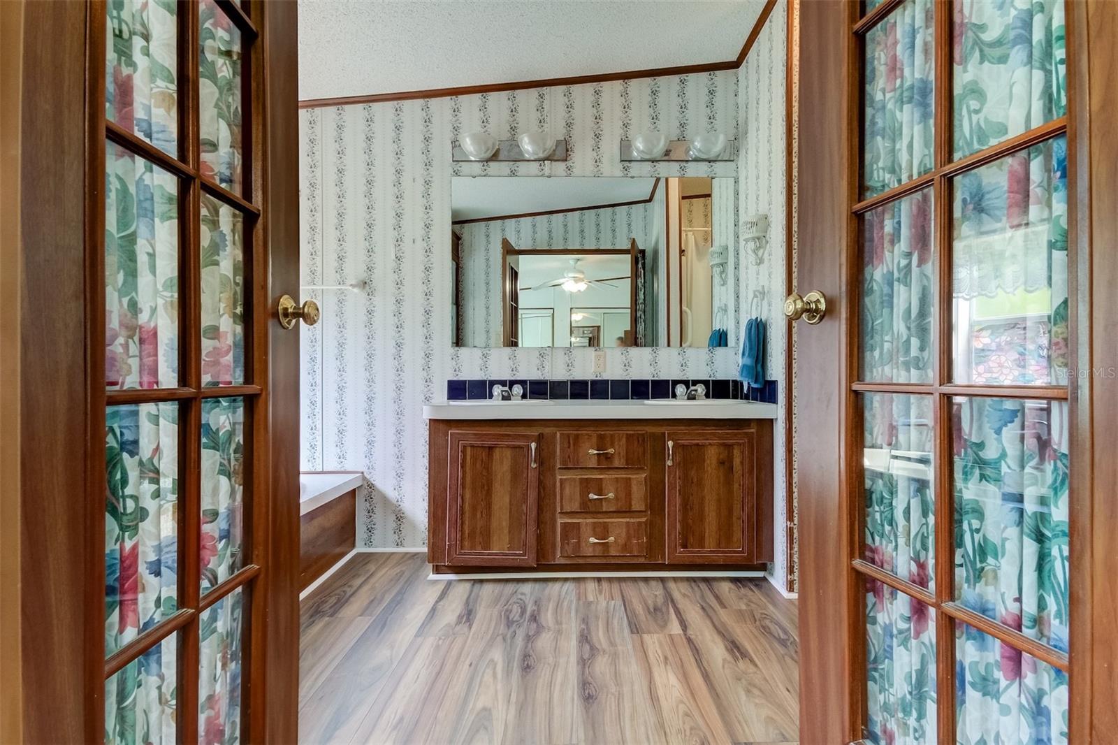 27223 DAYFLOWER BLVD