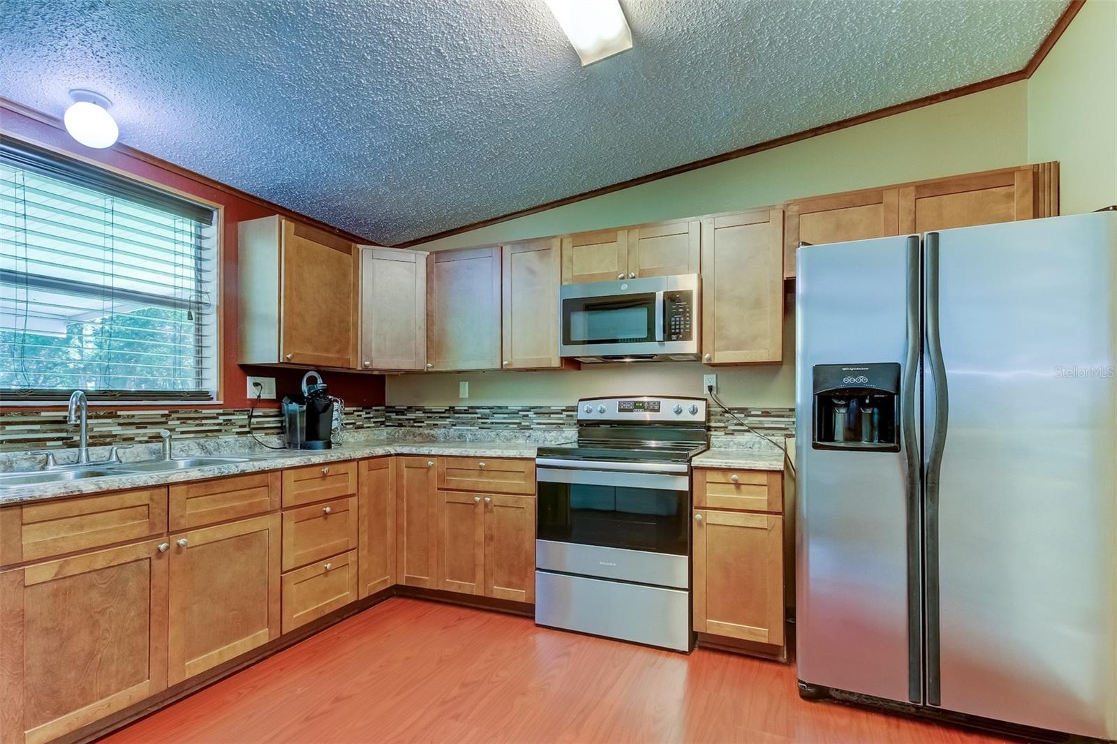 27223 DAYFLOWER BLVD