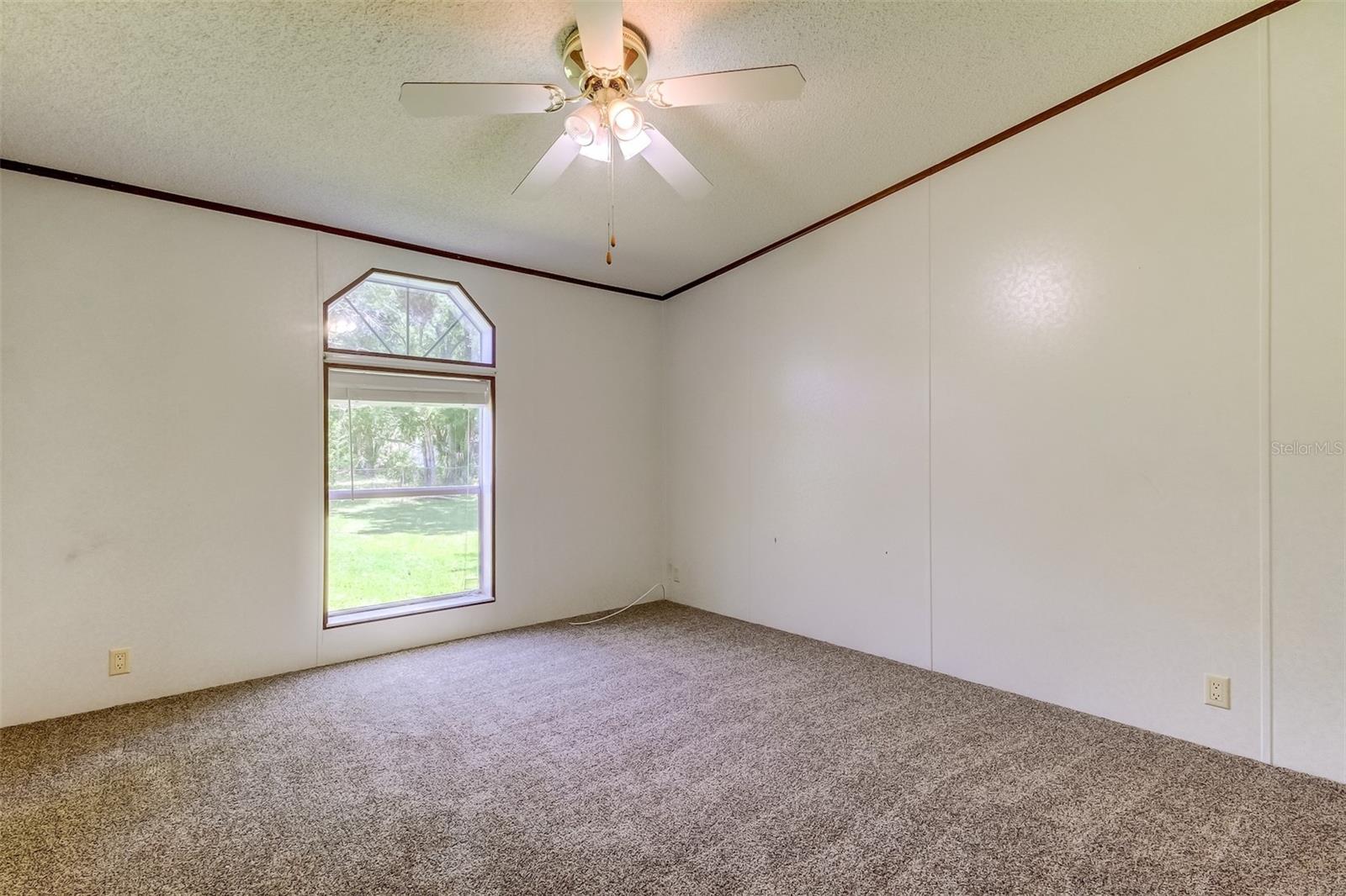 27223 DAYFLOWER BLVD