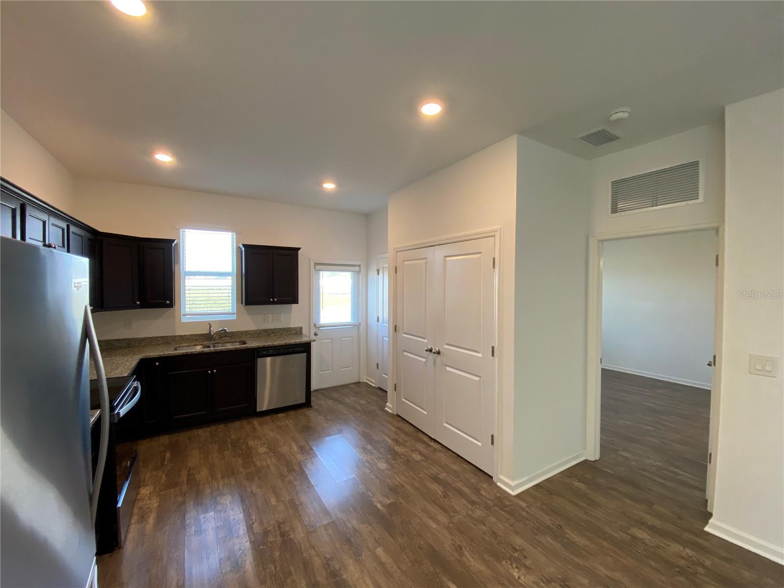 35166 WHITE WATER LILY WAY