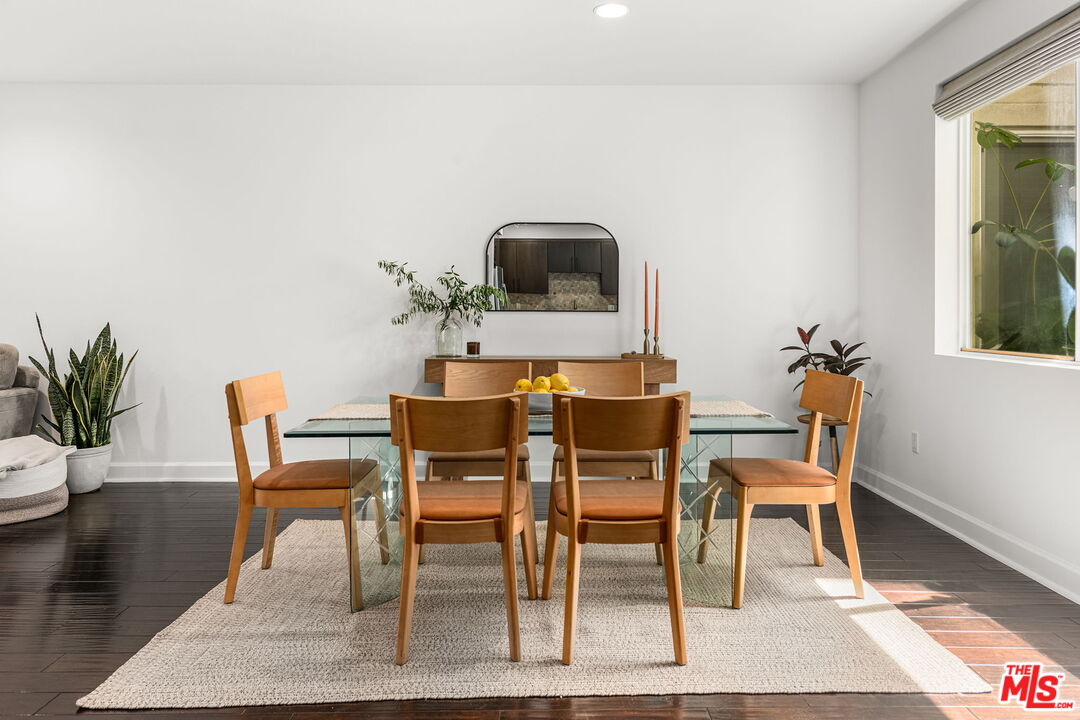 4644 Coldwater Canyon Ave Unit: 103