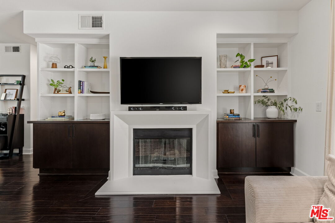 4644 Coldwater Canyon Ave Unit: 103