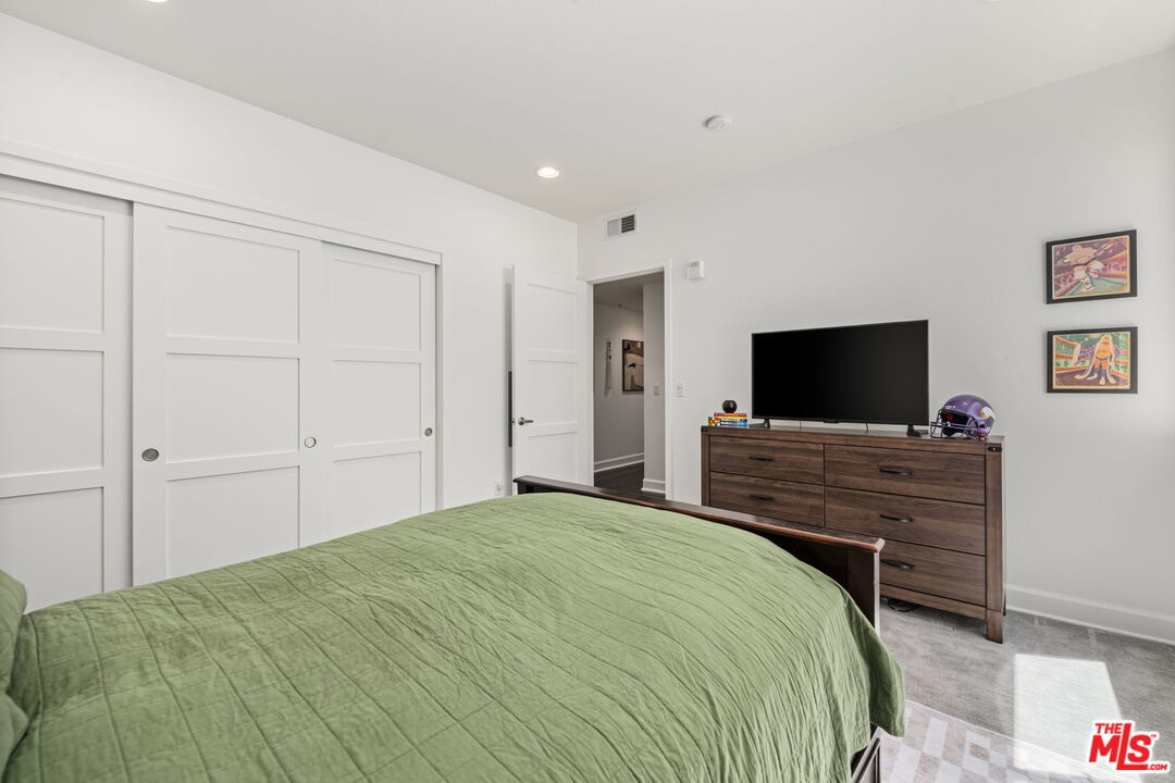 4644 Coldwater Canyon Ave Unit: 103