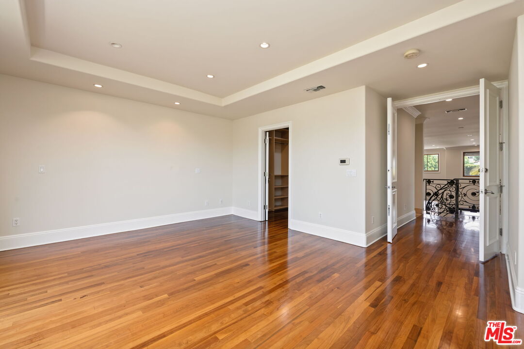 419 N Laurel Ave