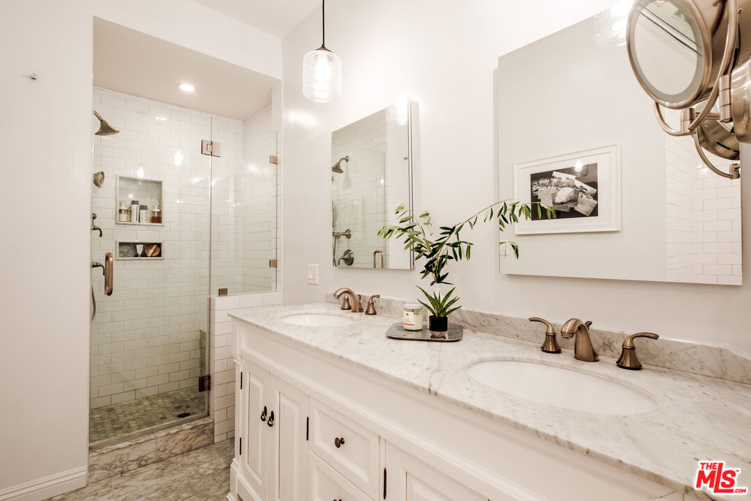 14569 Benefit St Unit: 209