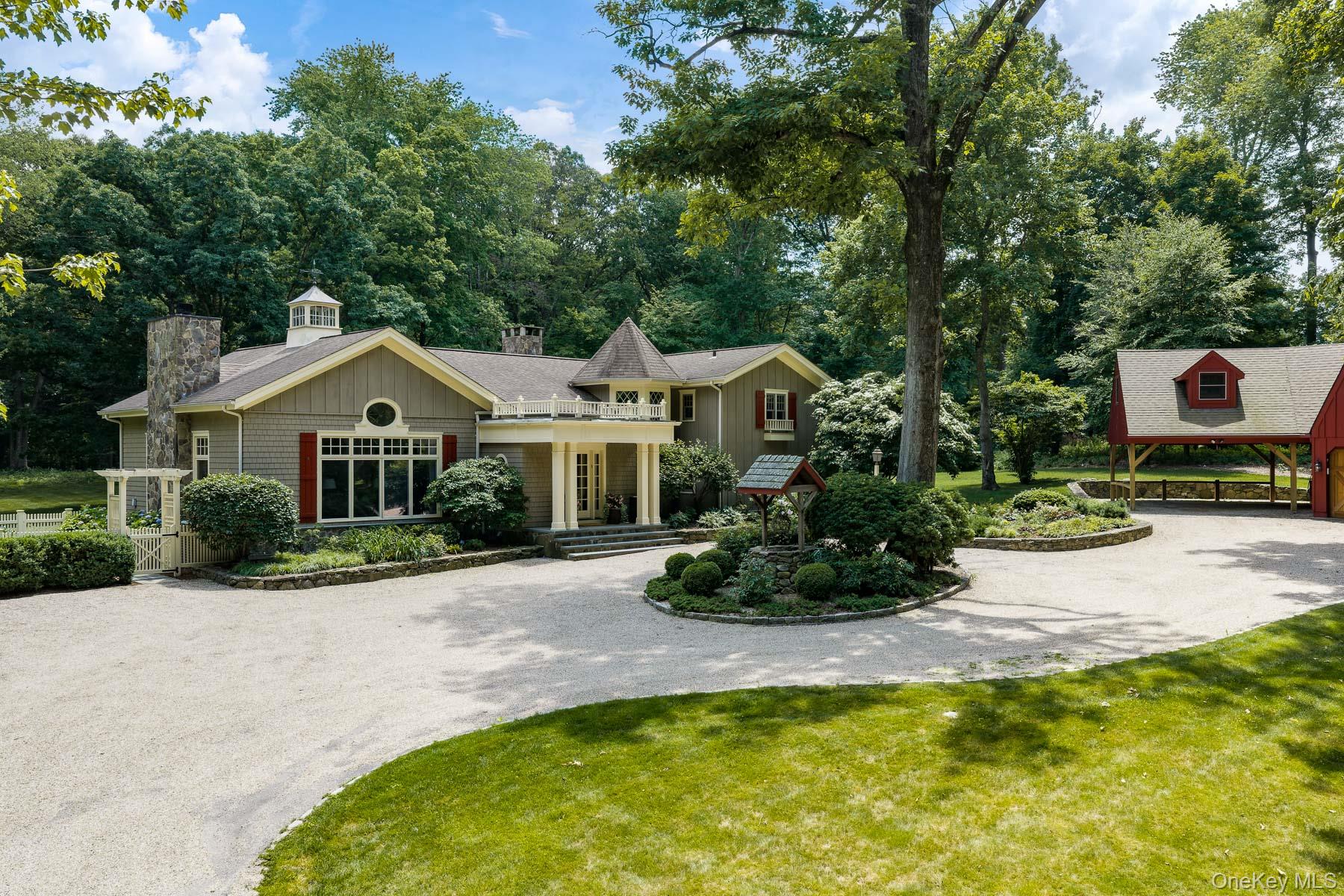 28 Bayberry Lane