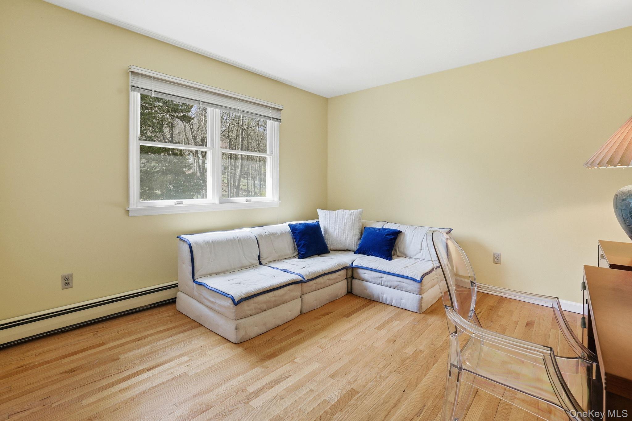 35 Woodcrest Drive