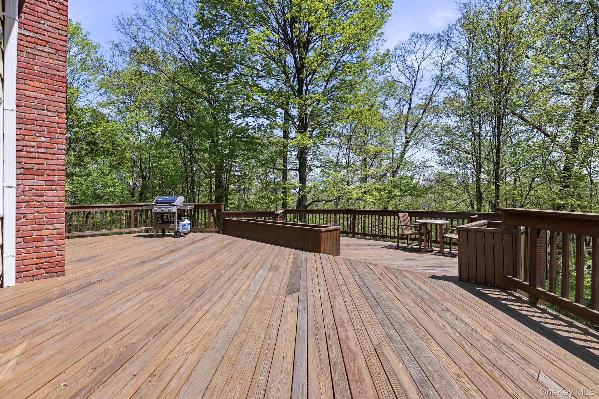35 Woodcrest Drive