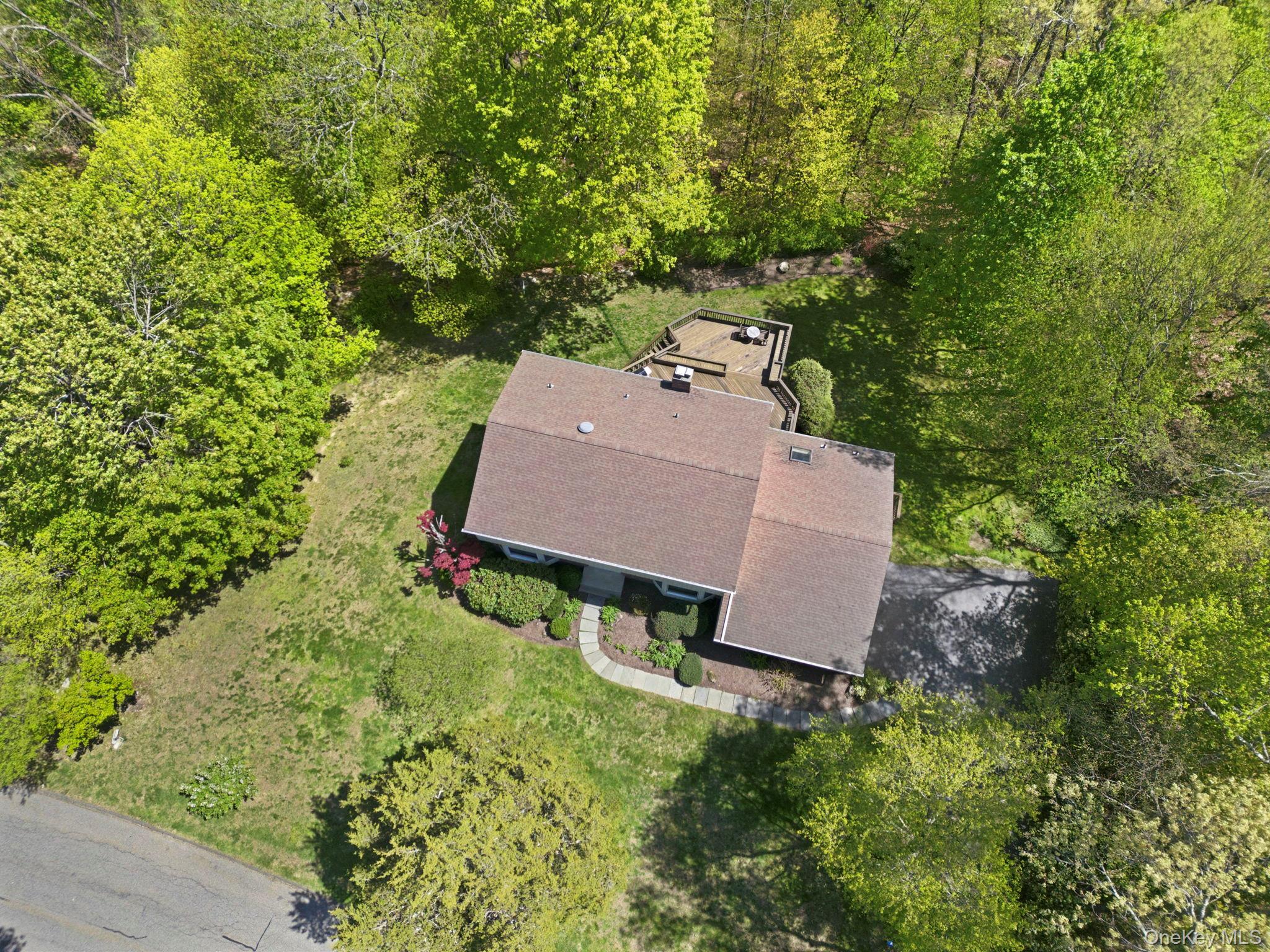 35 Woodcrest Drive