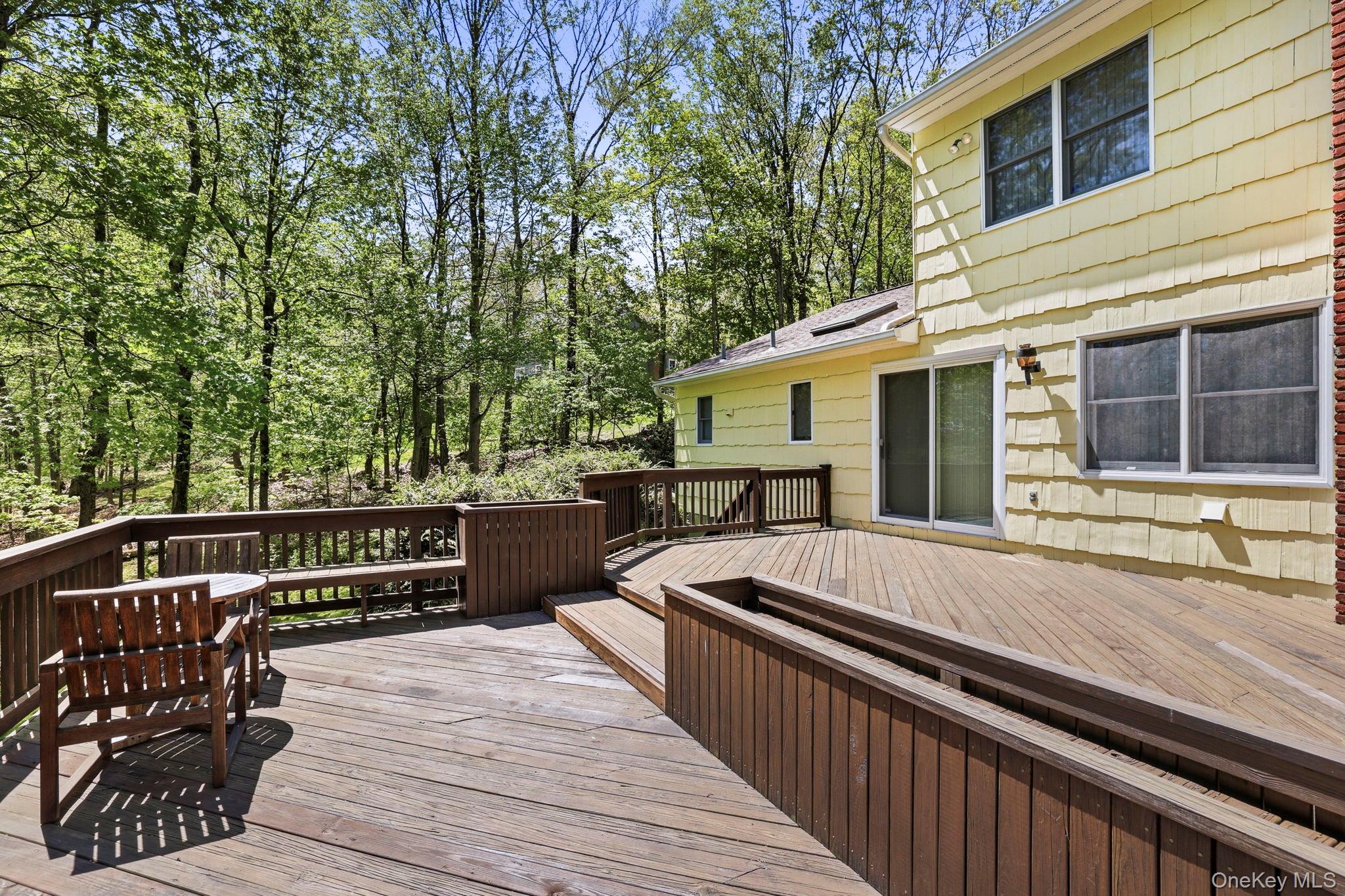35 Woodcrest Drive