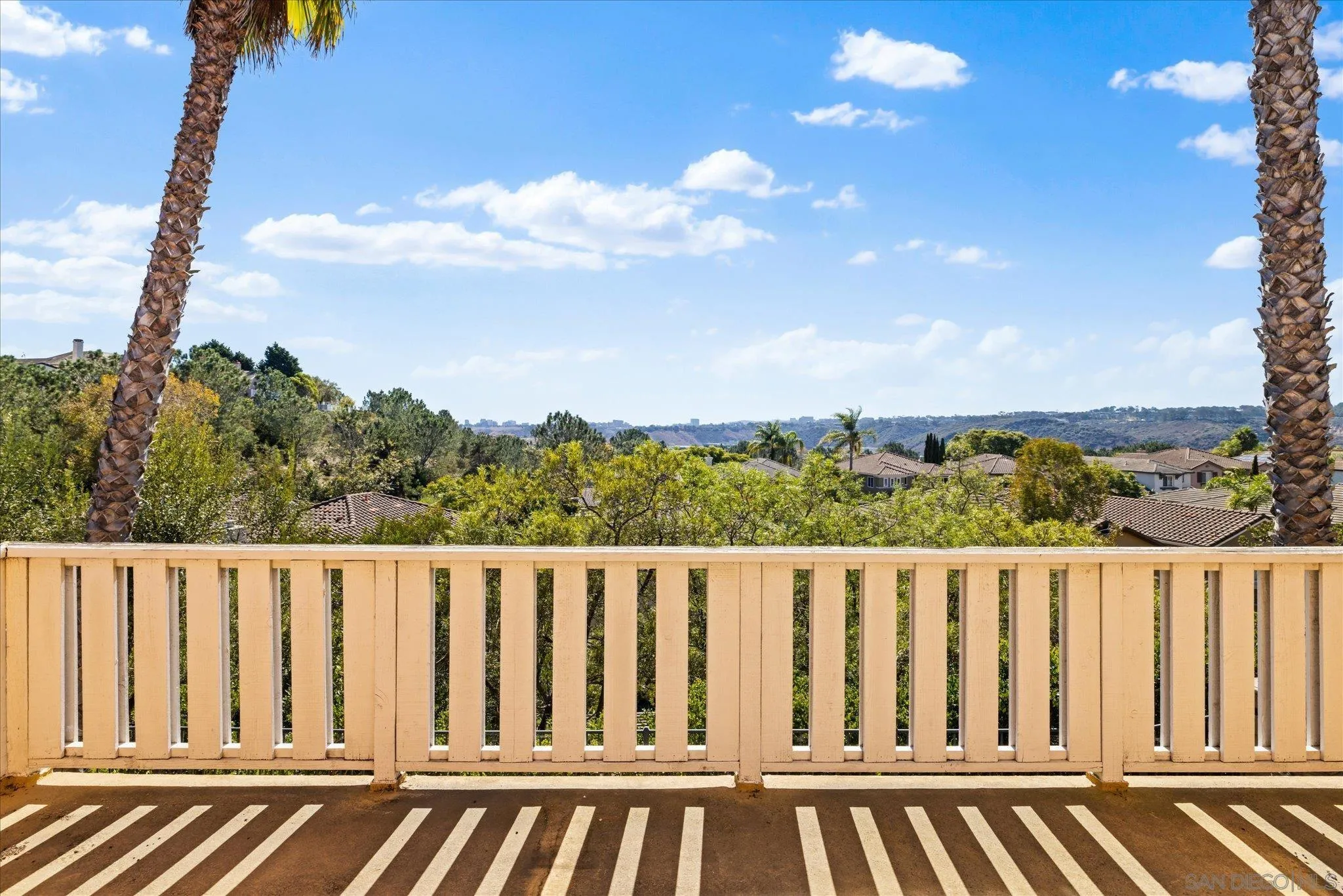 3971 Via Cangrejo, Diego