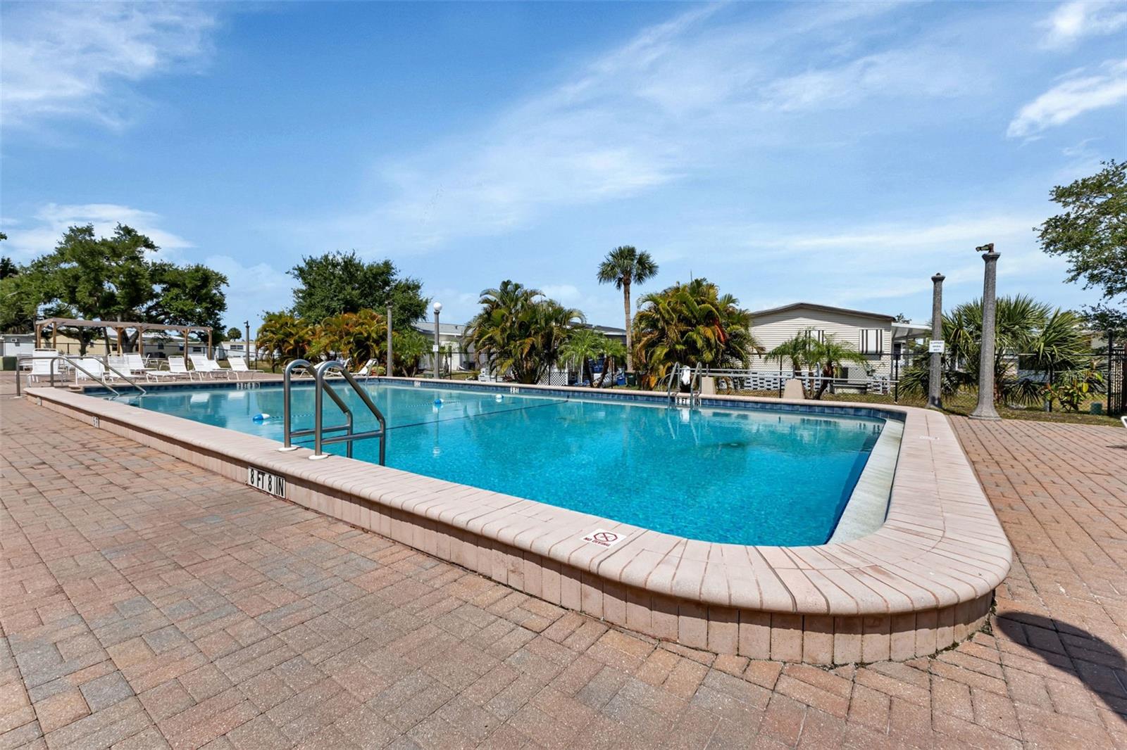 6450 FLORAL CT