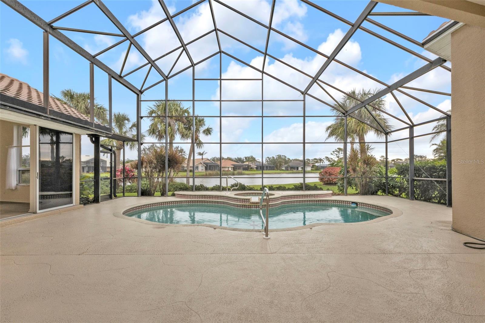13770 PALMETTO POINT CT