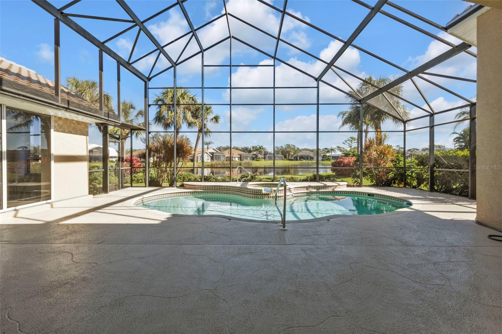 13770 PALMETTO POINT CT