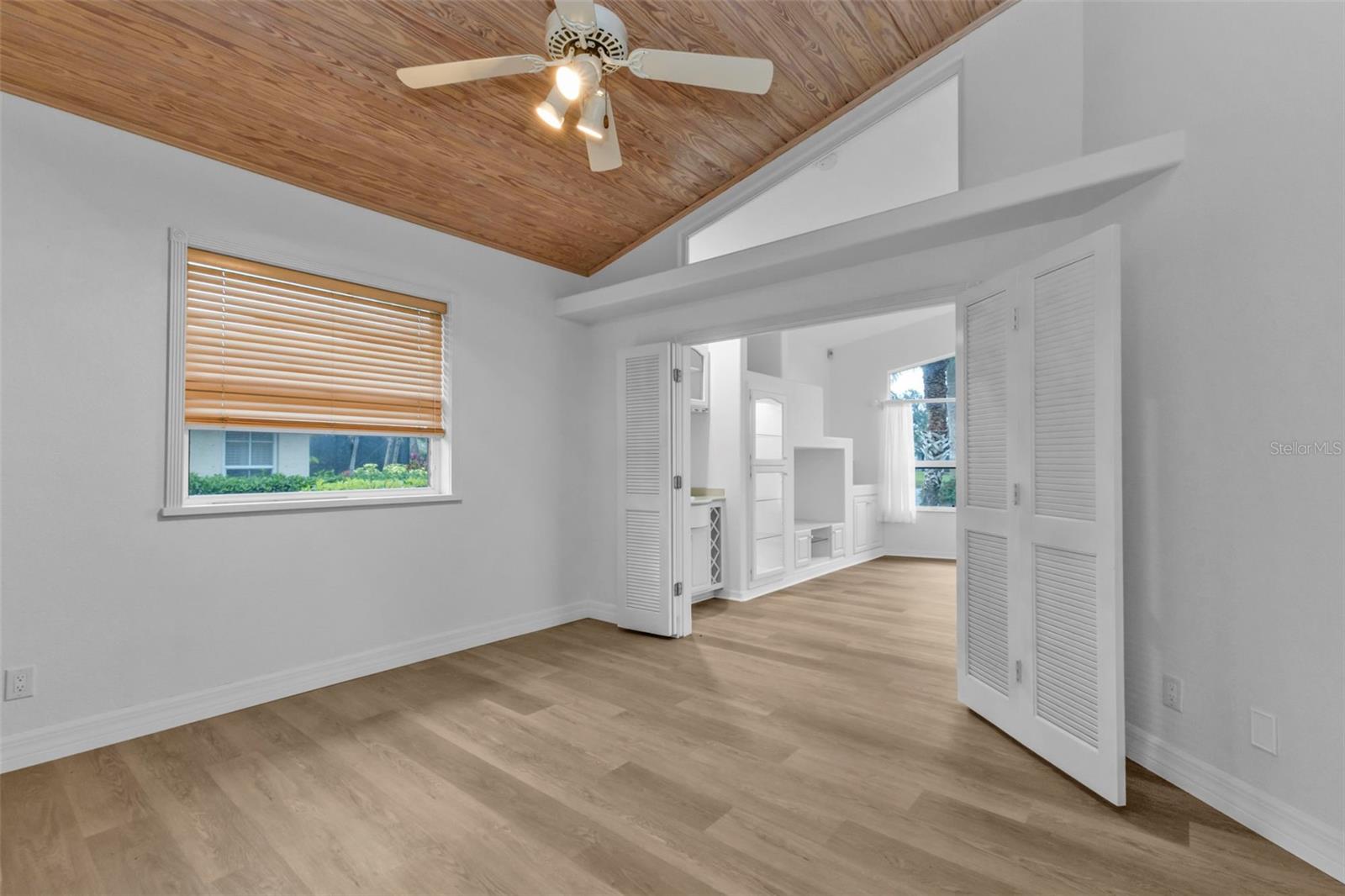 13770 PALMETTO POINT CT