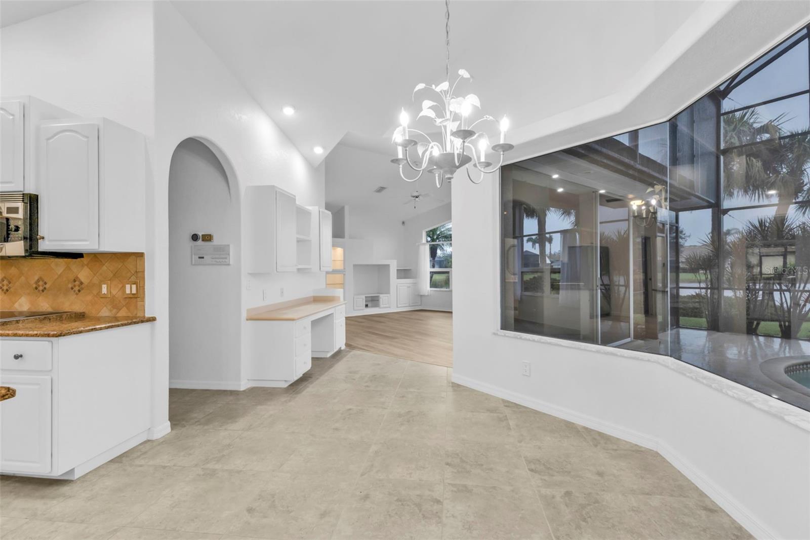13770 PALMETTO POINT CT