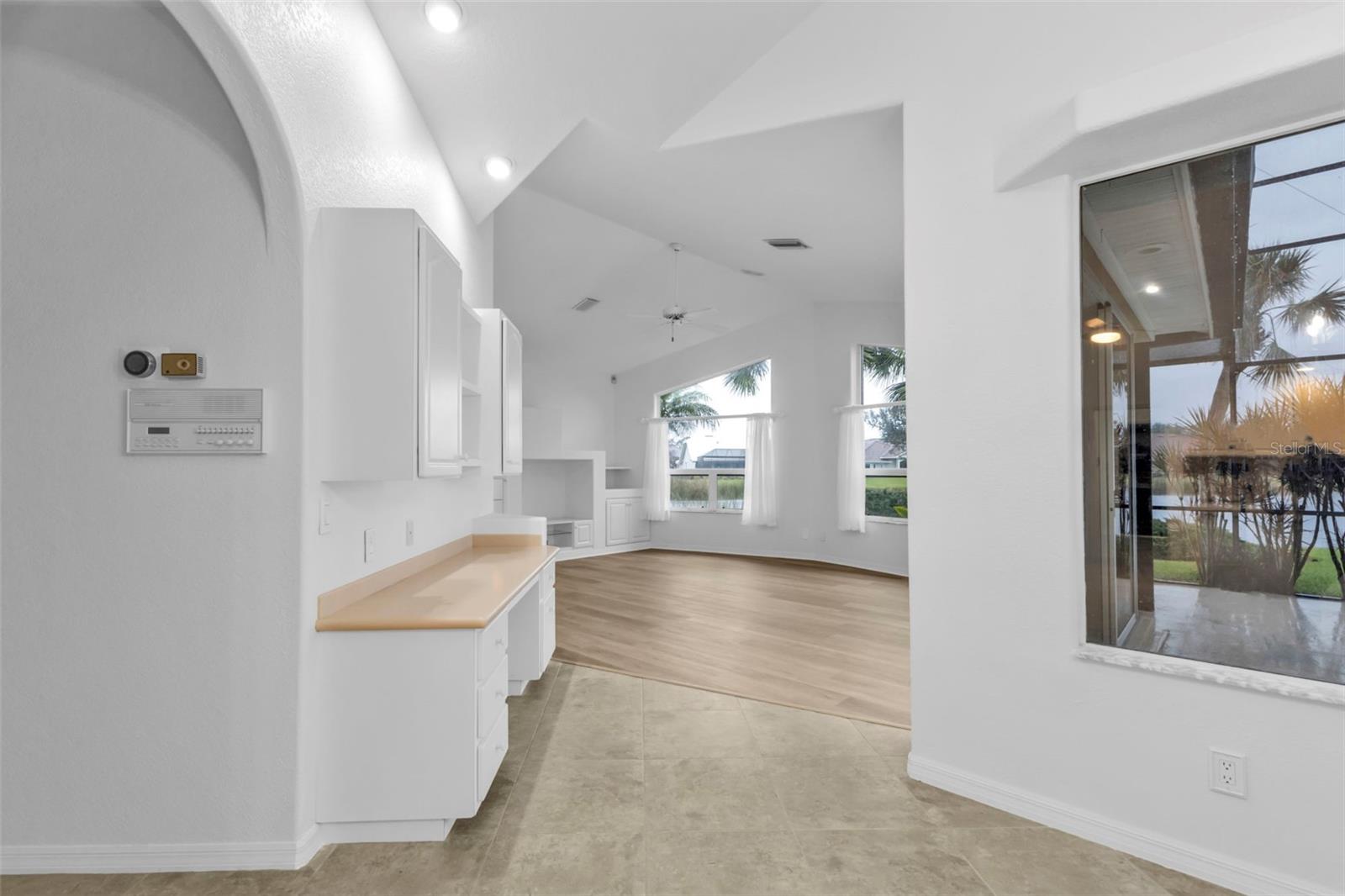 13770 PALMETTO POINT CT