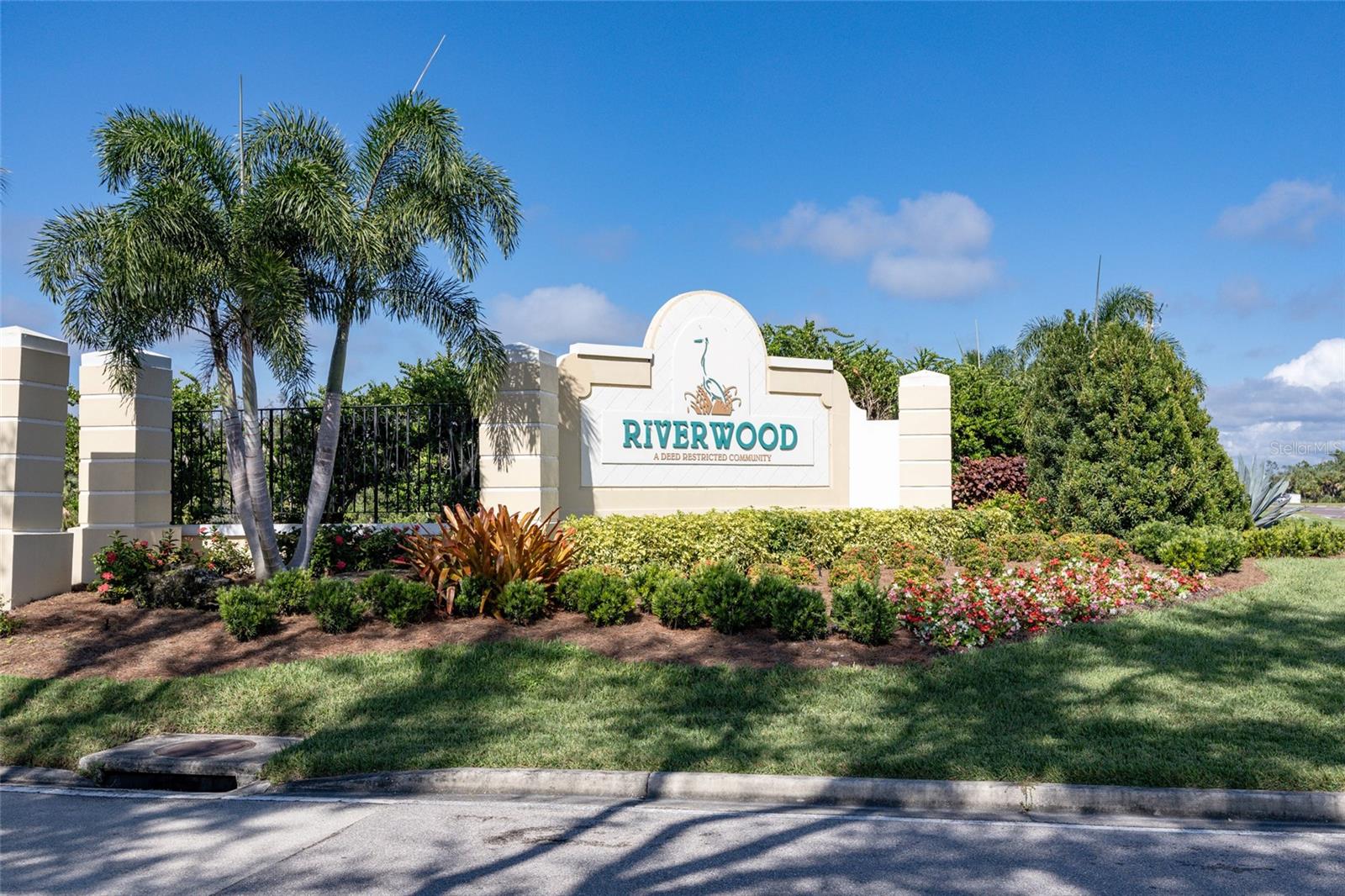 13770 PALMETTO POINT CT