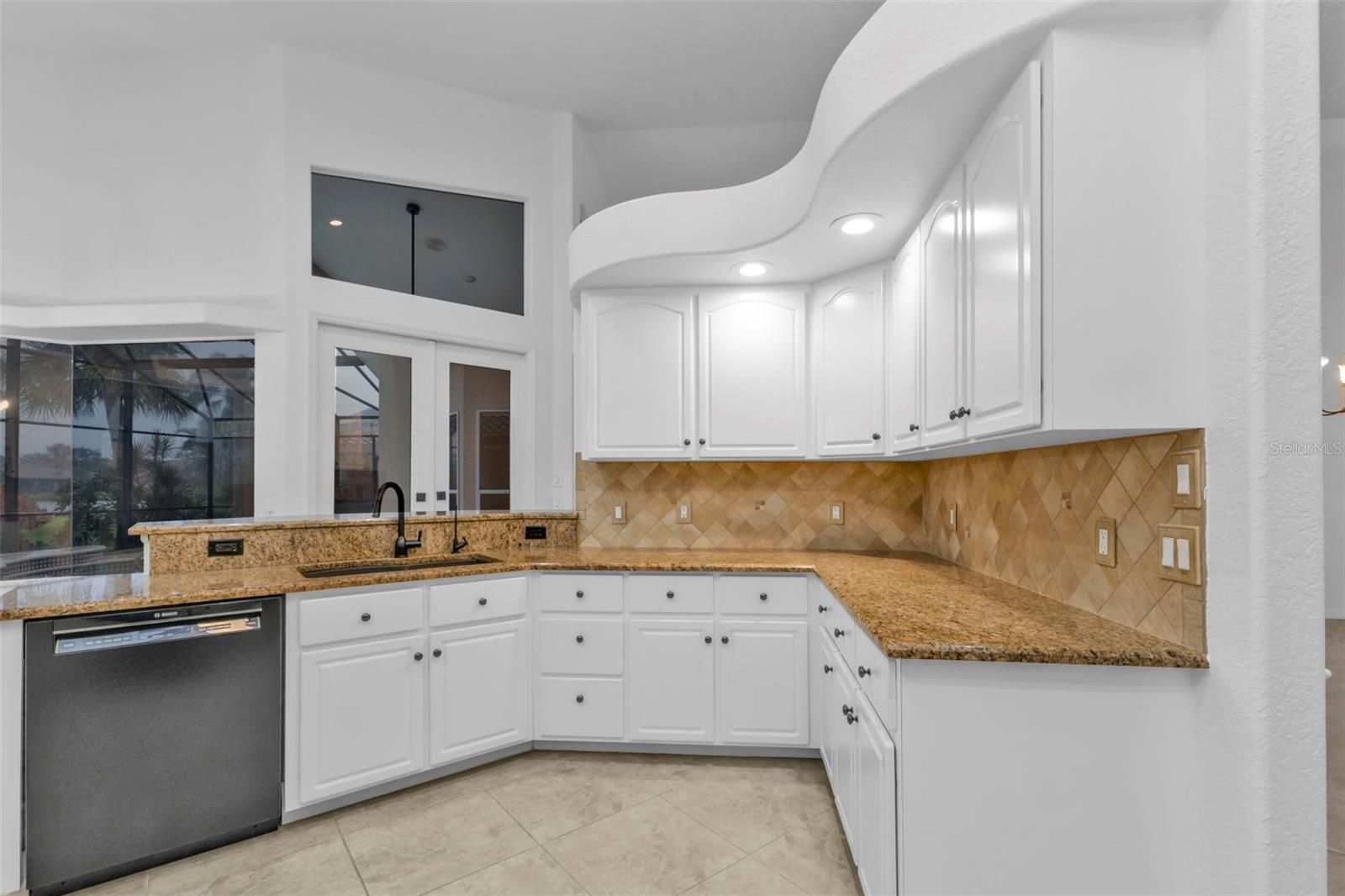 13770 PALMETTO POINT CT