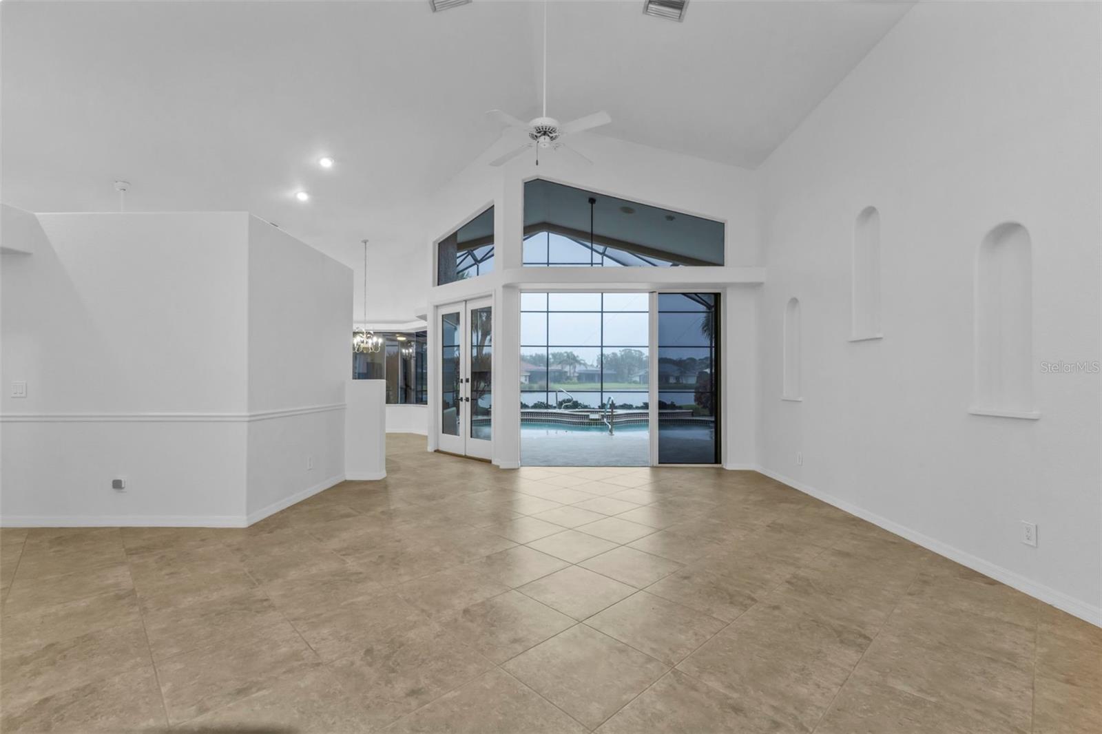13770 PALMETTO POINT CT
