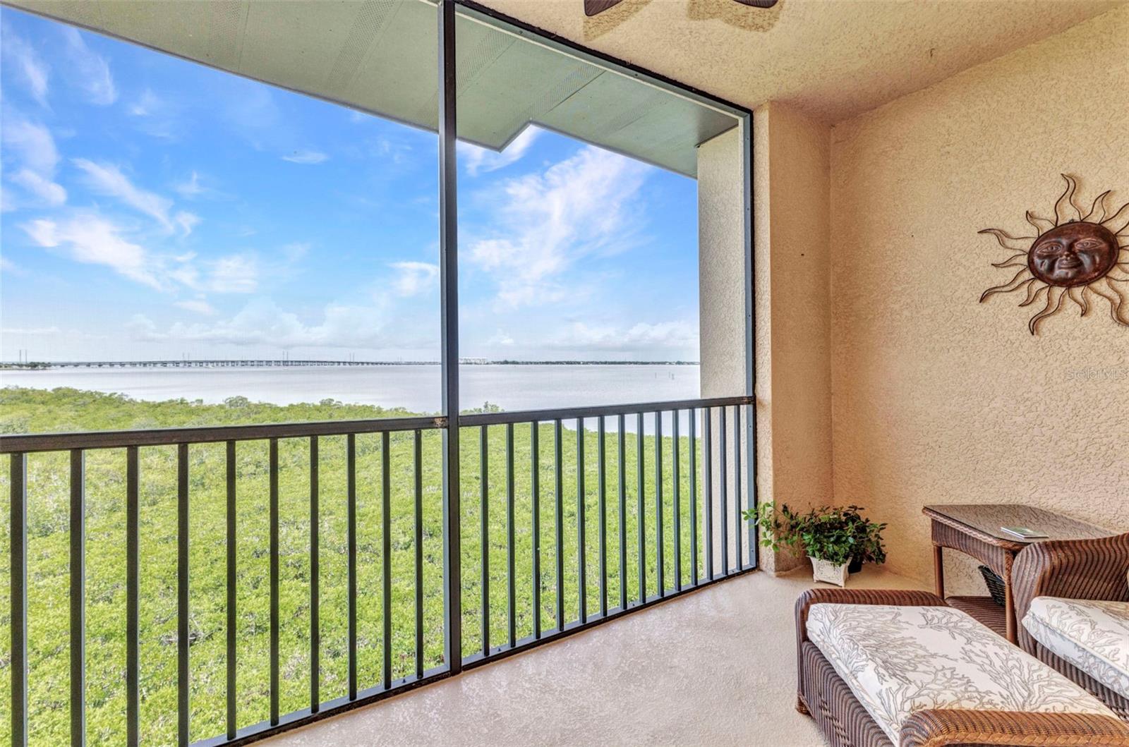 900 E MARION AVE #1403