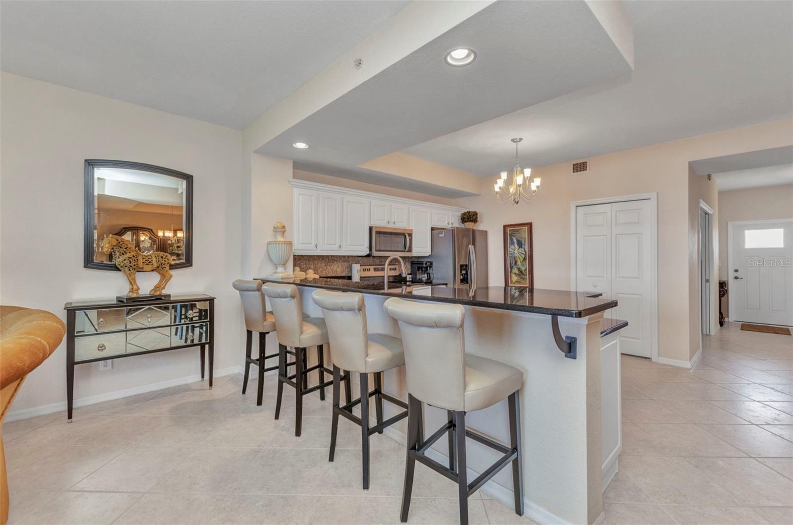 900 E MARION AVE #1403