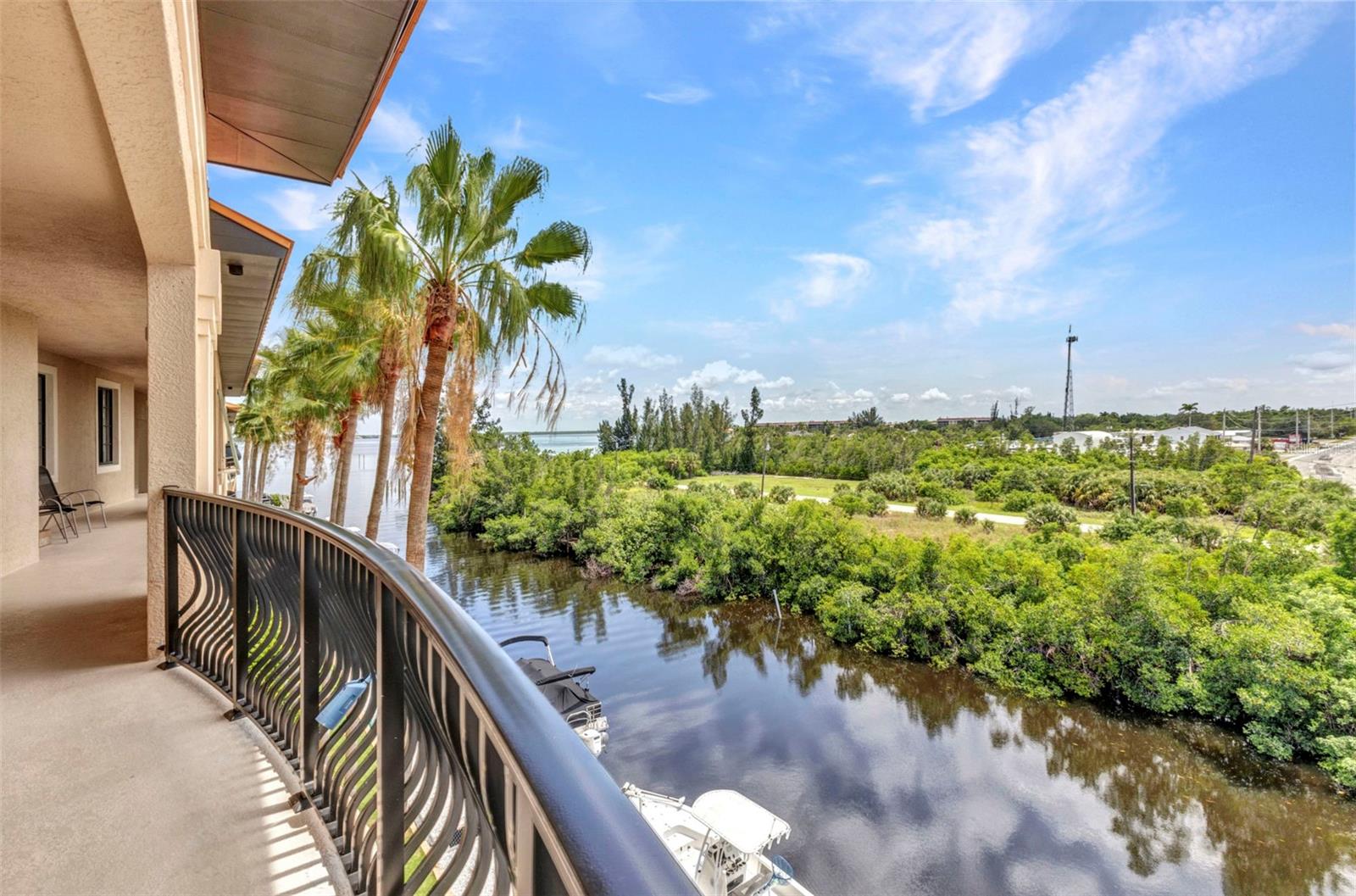 900 E MARION AVE #1403