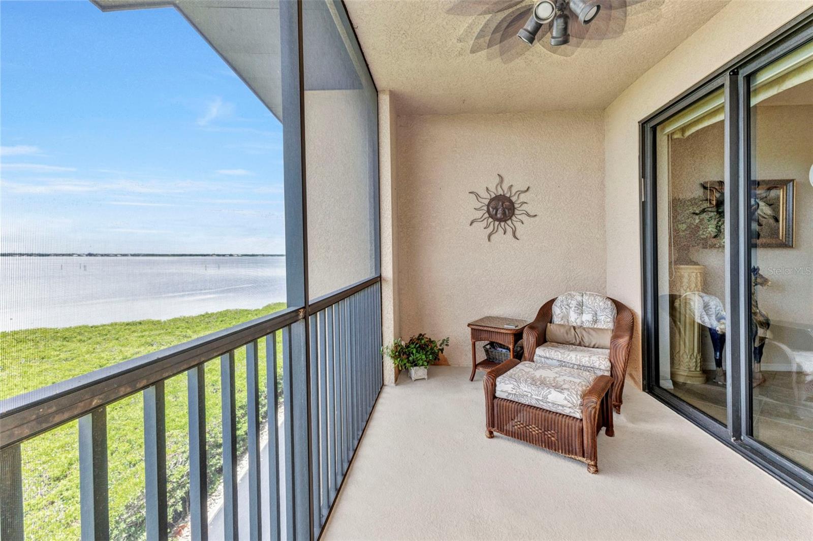 900 E MARION AVE #1403